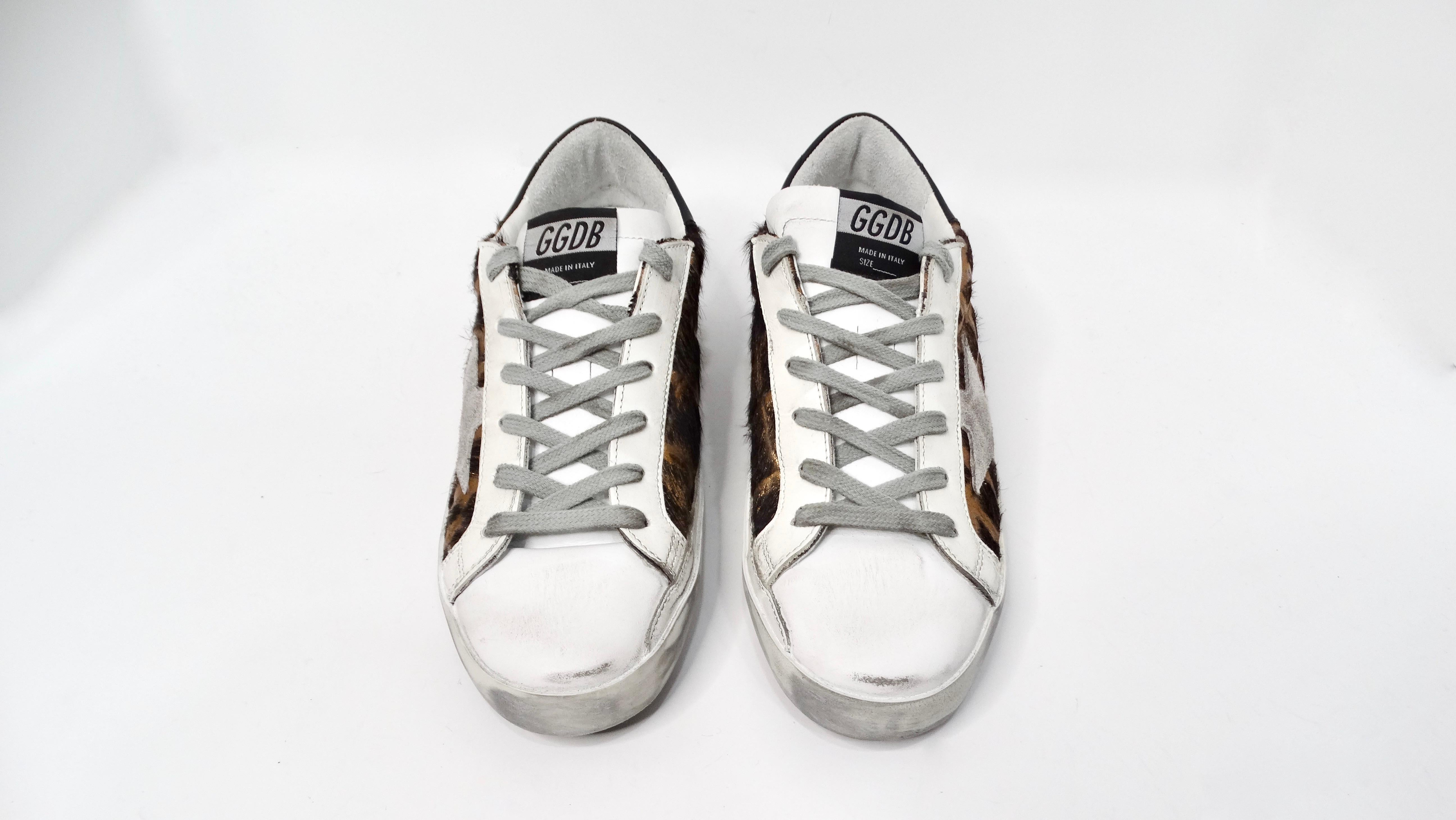 Golden Goose Metallic Leather Animal Print Sneakers In Good Condition For Sale In Scottsdale, AZ
