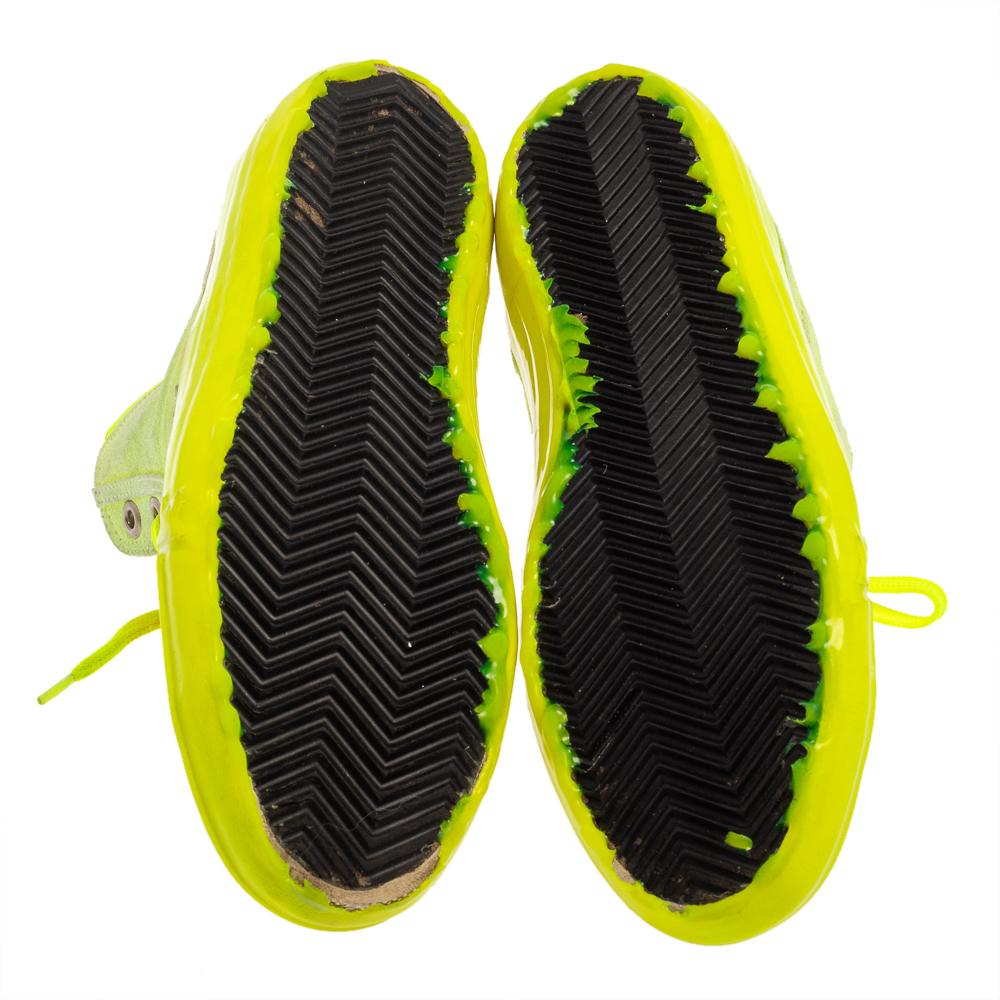 Golden Goose Neon Green V Star Dip High Top Sneakers Size 39 In Good Condition In Dubai, Al Qouz 2