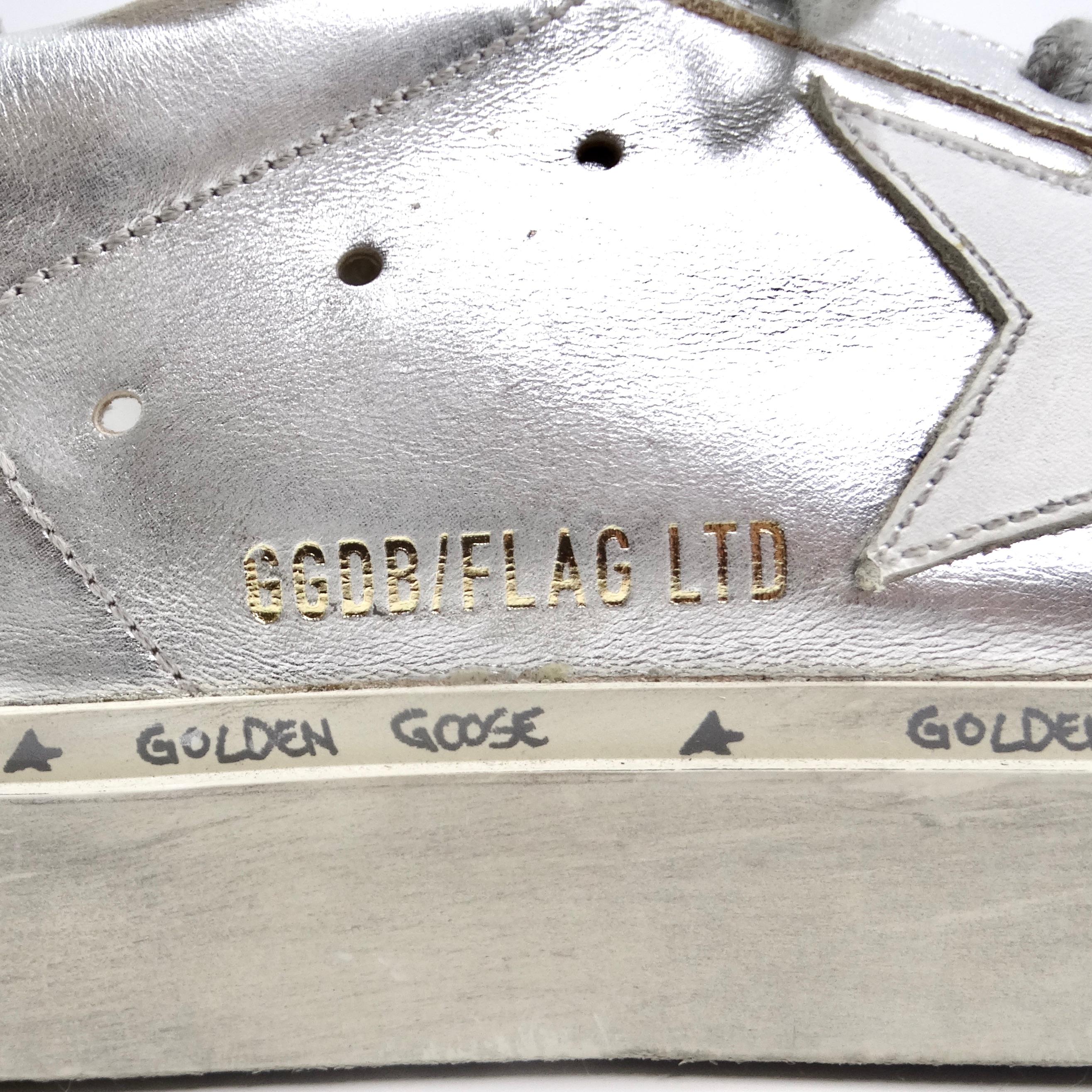Baskets basses Superstar Golden Goose en cuir argenté/rose et paillettes en vente 1