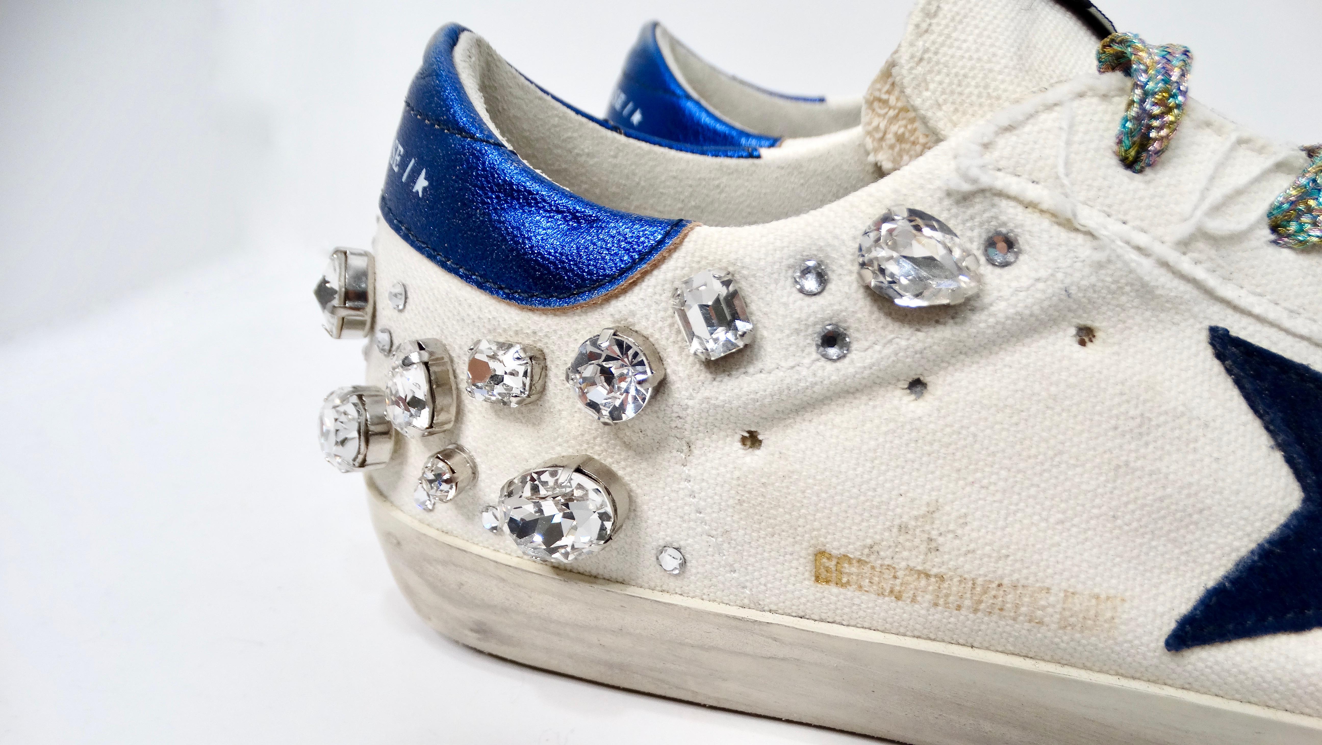 Beige Sneakers Super-Star di Golden Goose impreziosite da cristalli Swarovski in vendita