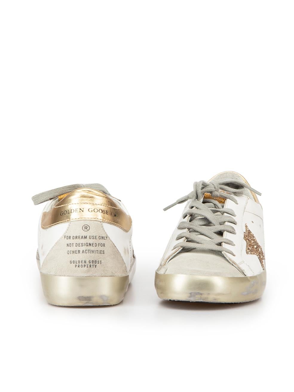 Golden Goose Women's White & Gold Leather Super Star Distressed Effect Trainers In New Condition In London, GB