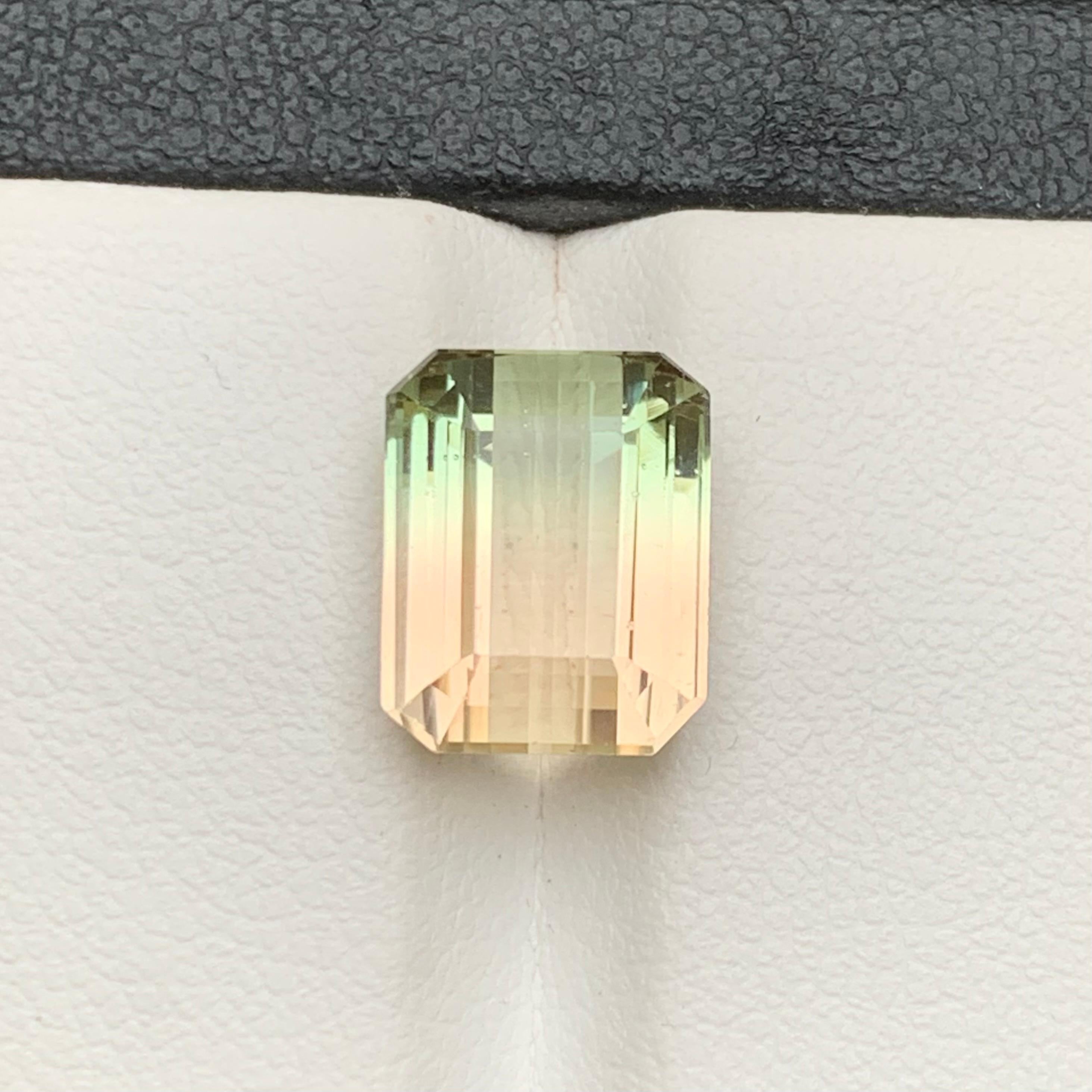 Golden & Green Bicolor Natural Tourmaline Ring Loose Gemstone 6.85Ct Emerald Cut For Sale 2