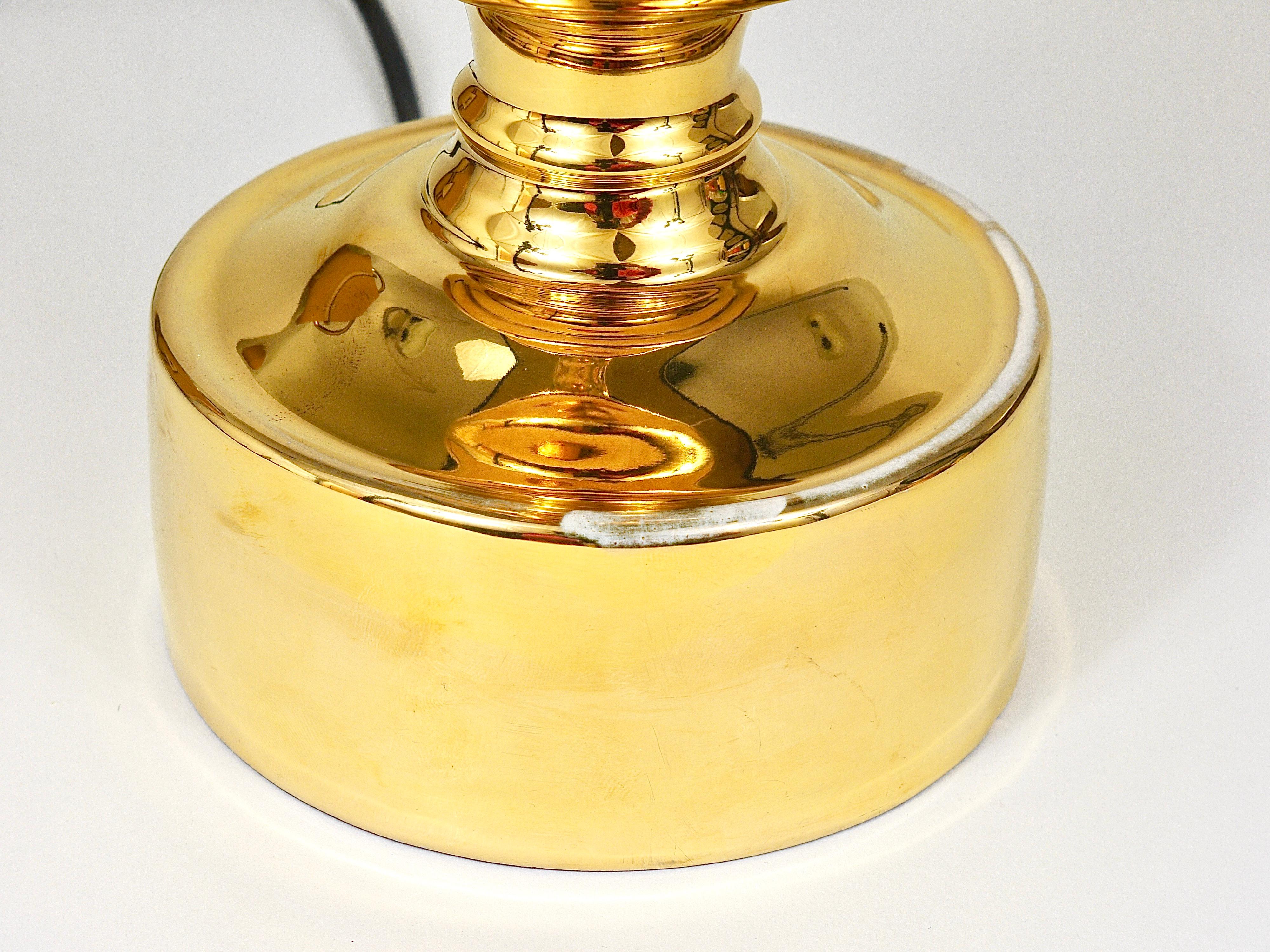 Lampe de table ou lampe d'appoint en sculpture de cheval de style Hollywood Regency dorée, Italie, 1970 en vente 12