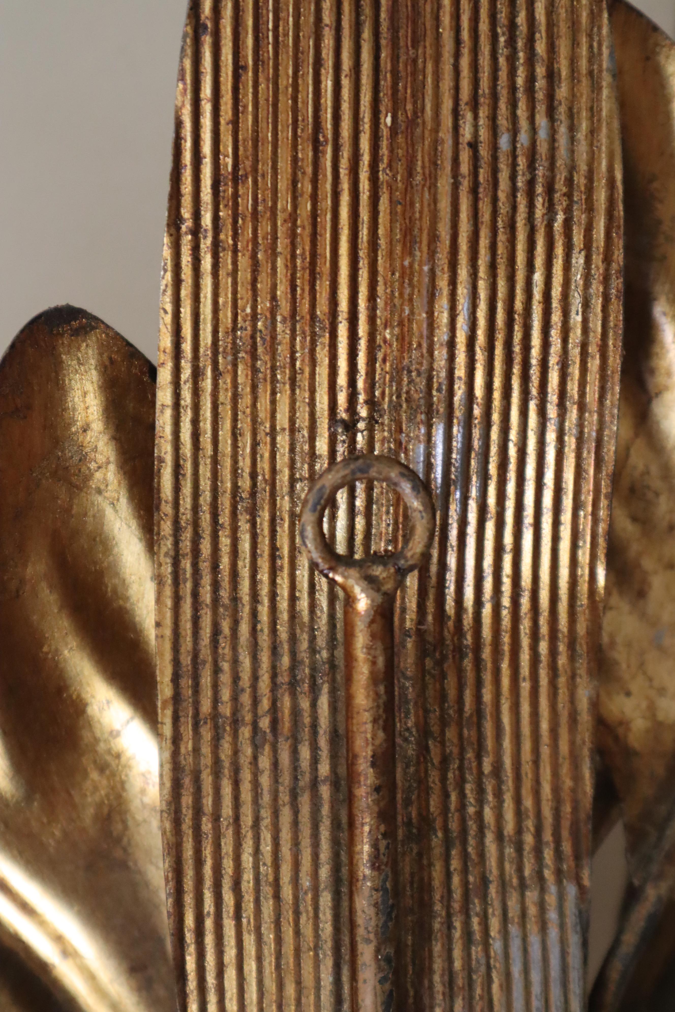 Fatto a mano Lampada da parete a foglie di palma Golden Hollywood Regency in vendita