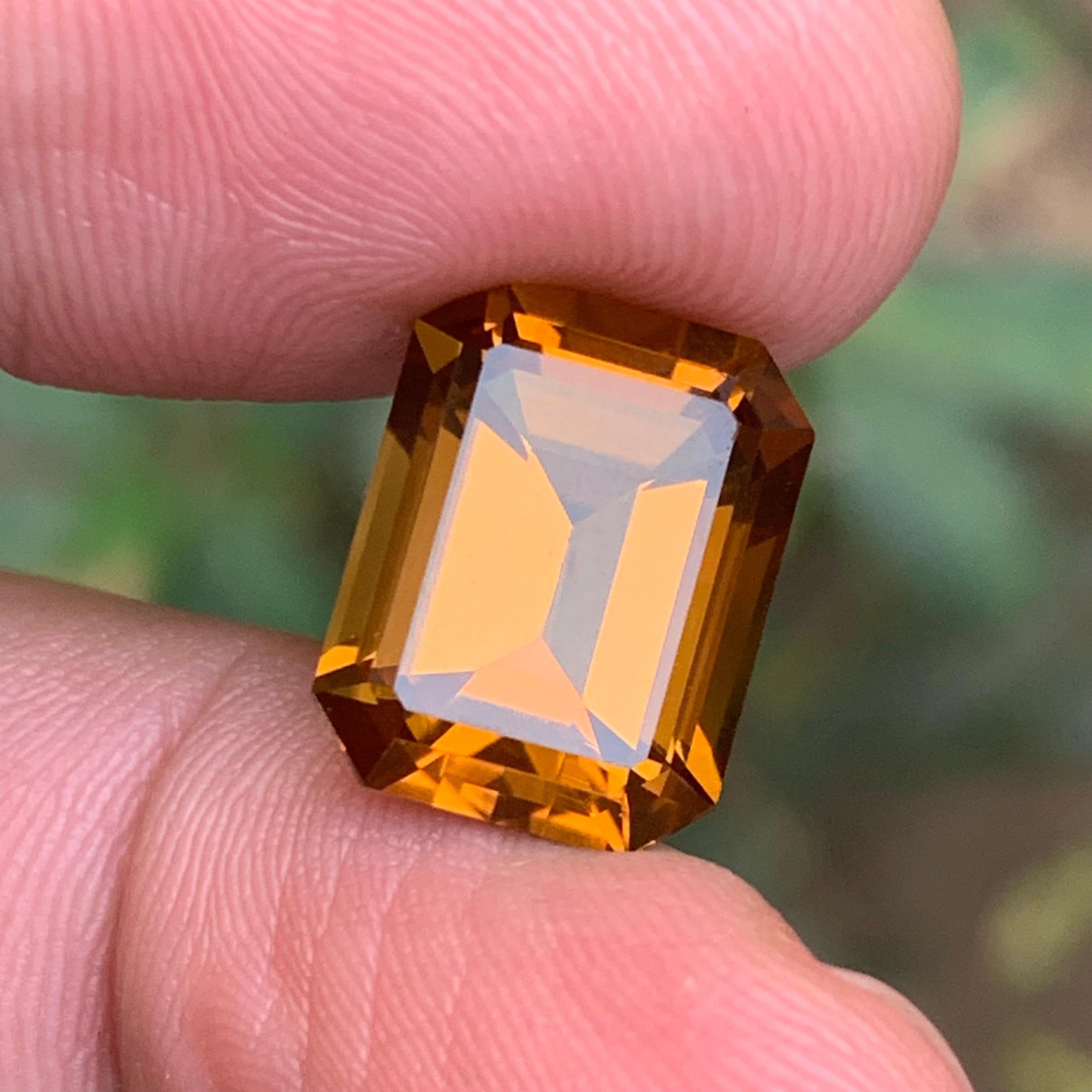 Golden Honey Orange Citrine 8.15 Ct Emerald Cut Natural Loose Gemstone for Ring en vente 4