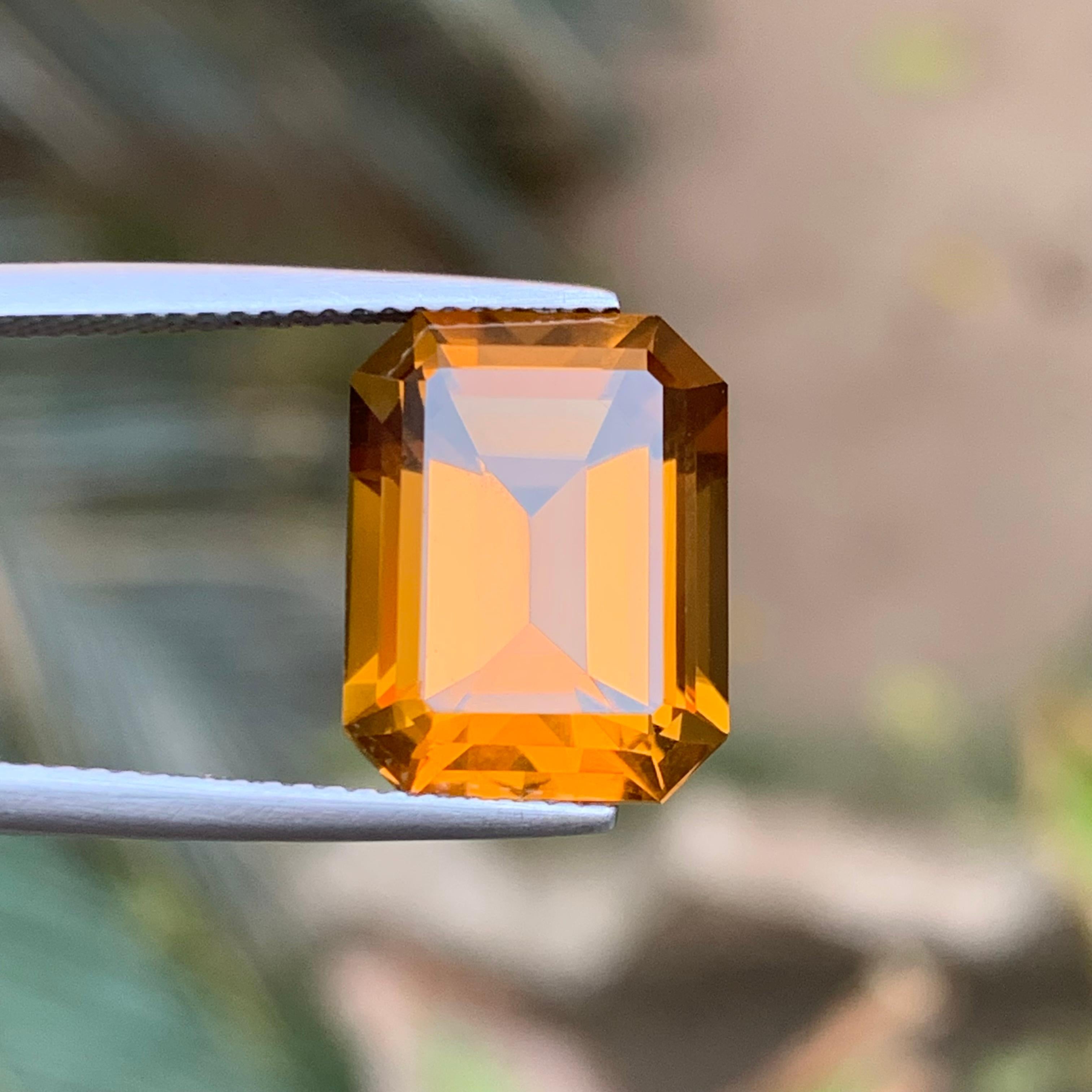 Golden Honey Orange Citrine 8.15 Ct Emerald Cut Natural Loose Gemstone for Ring Neuf - En vente à Peshawar, PK