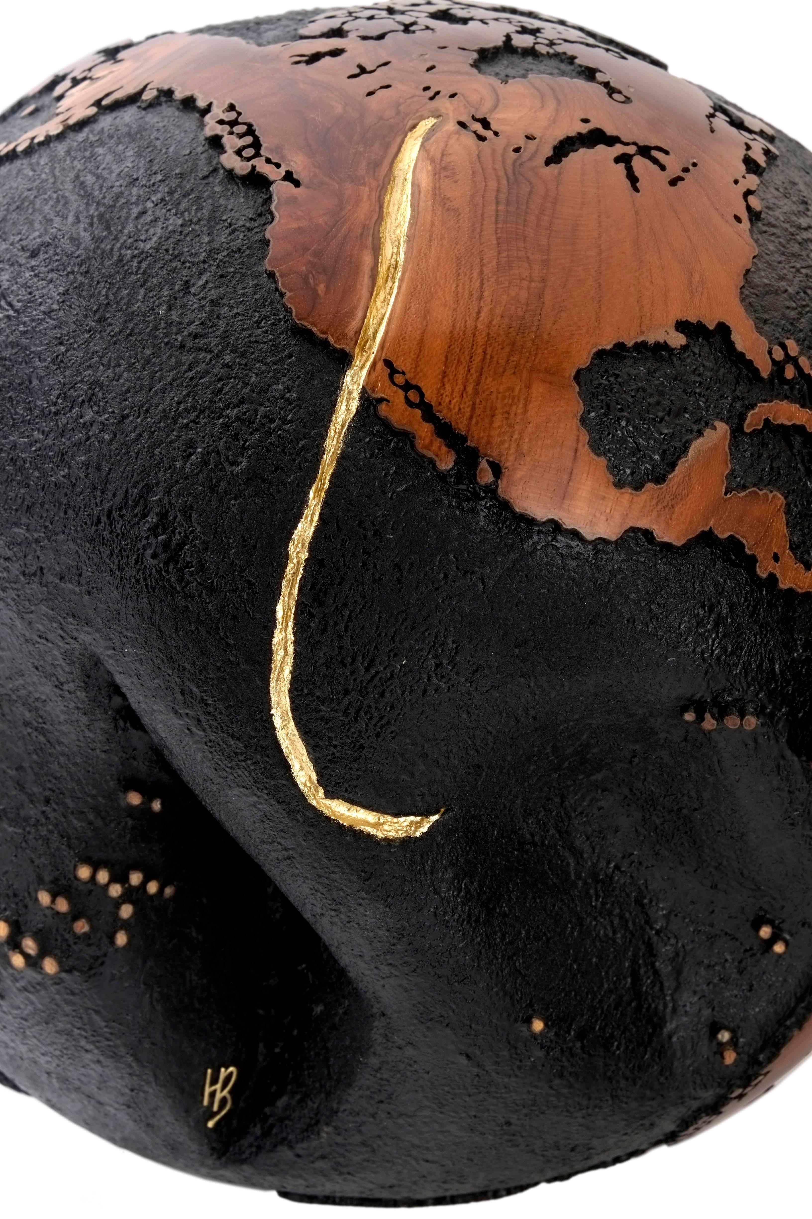 Golden Hook, Globe Made of Teak Root, Gold Paint, Metal Texture Finishing 30 cm 4