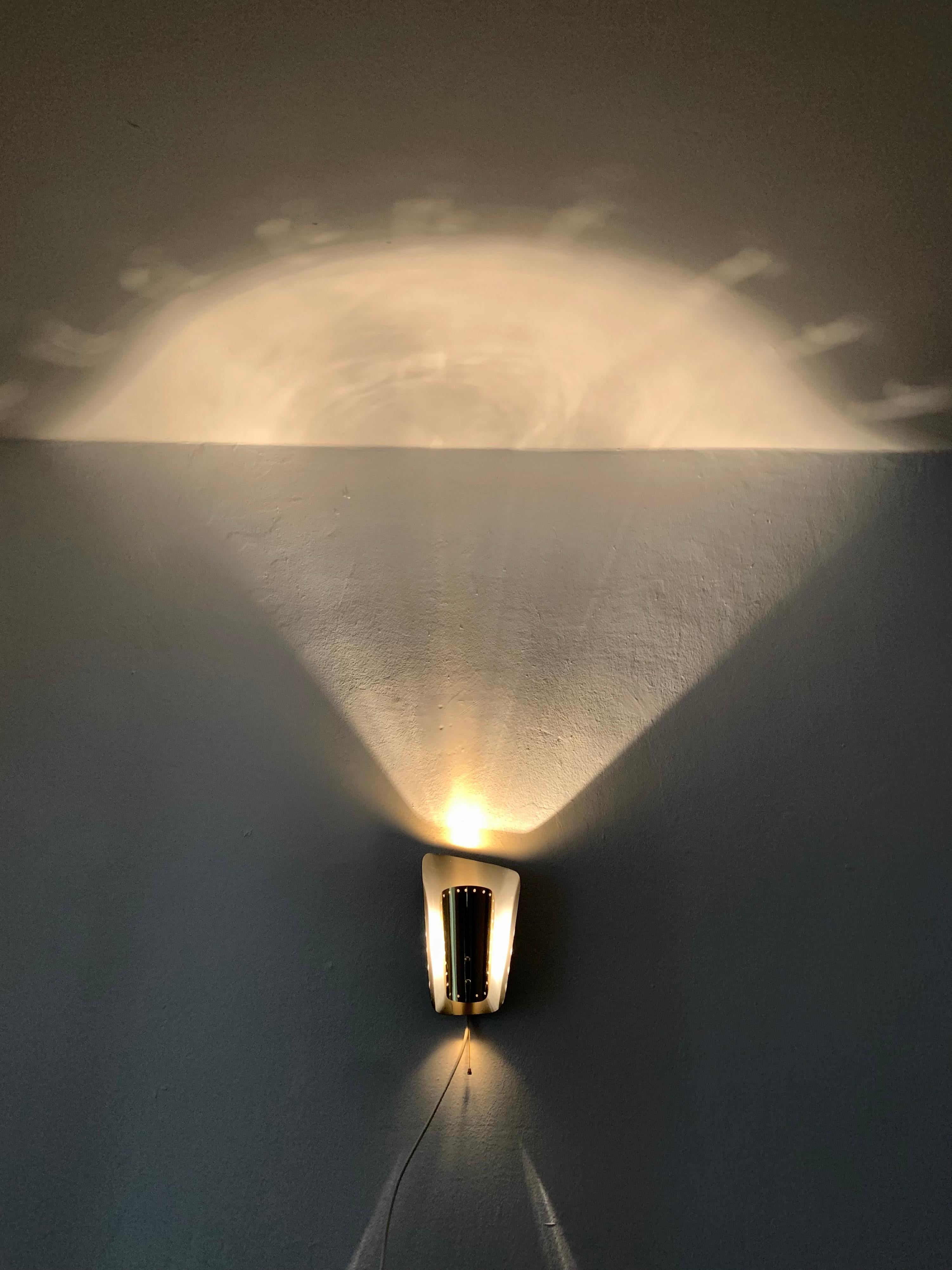 Golden Italian Wall Lamp For Sale 4