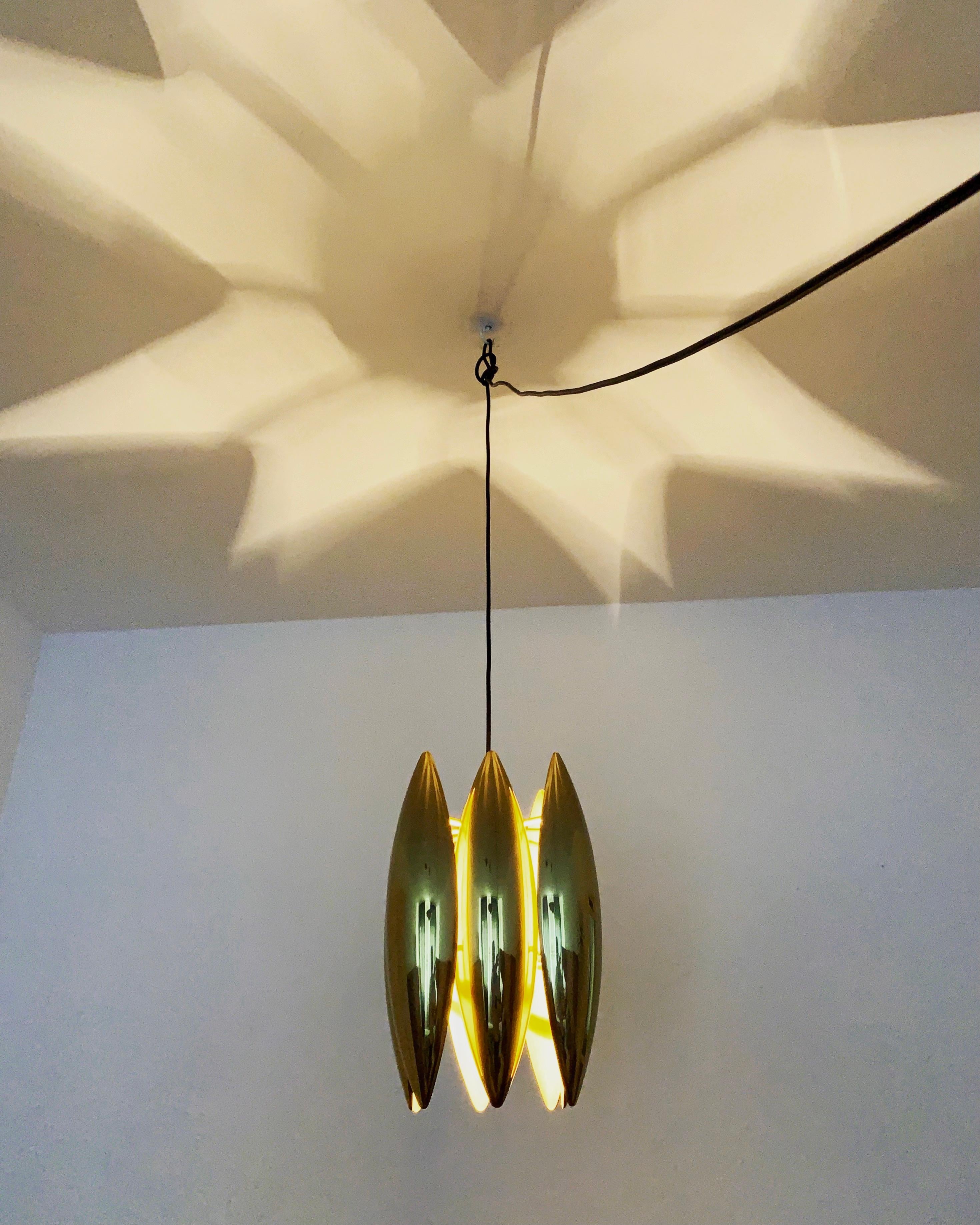 Lampe à suspension Golden Kastor par Jo Hammerborg pour Fog and Morup en vente 4