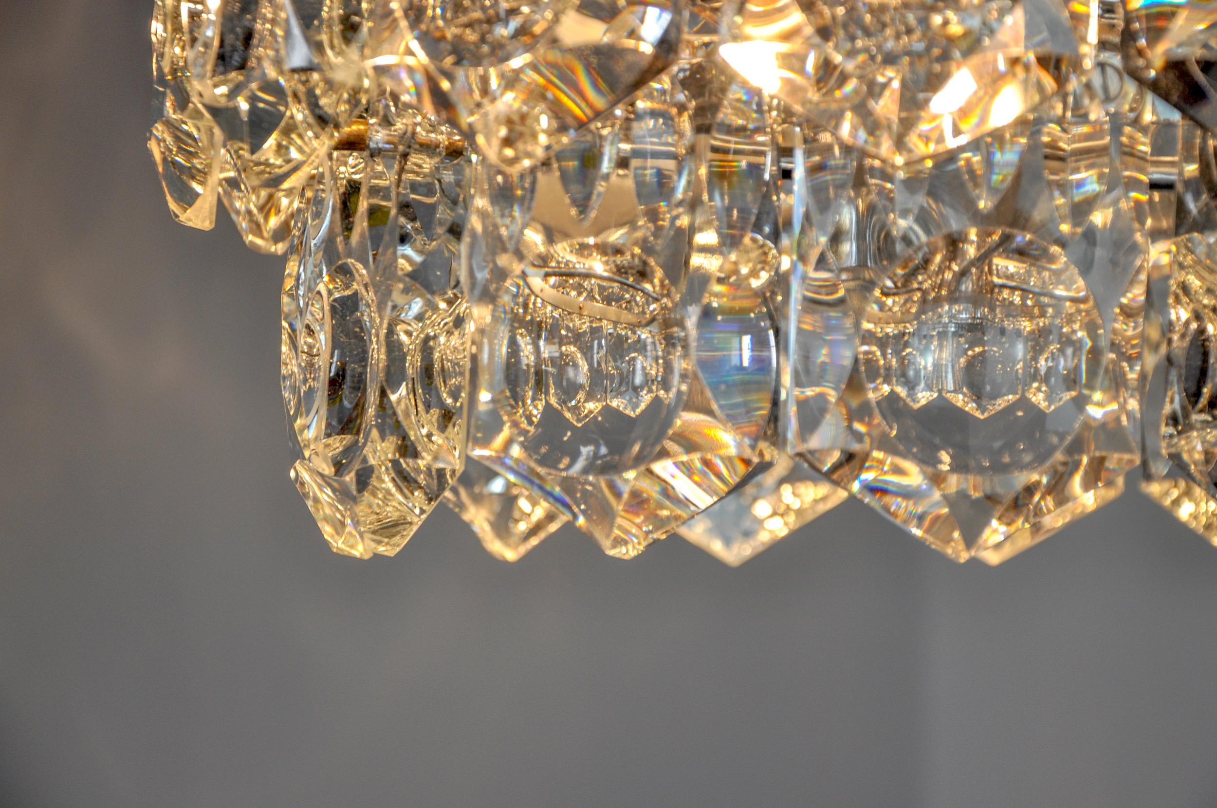 Crystal Golden Kinkeldey chandelier, cut glass, 3 levels, Germany, 1970 For Sale