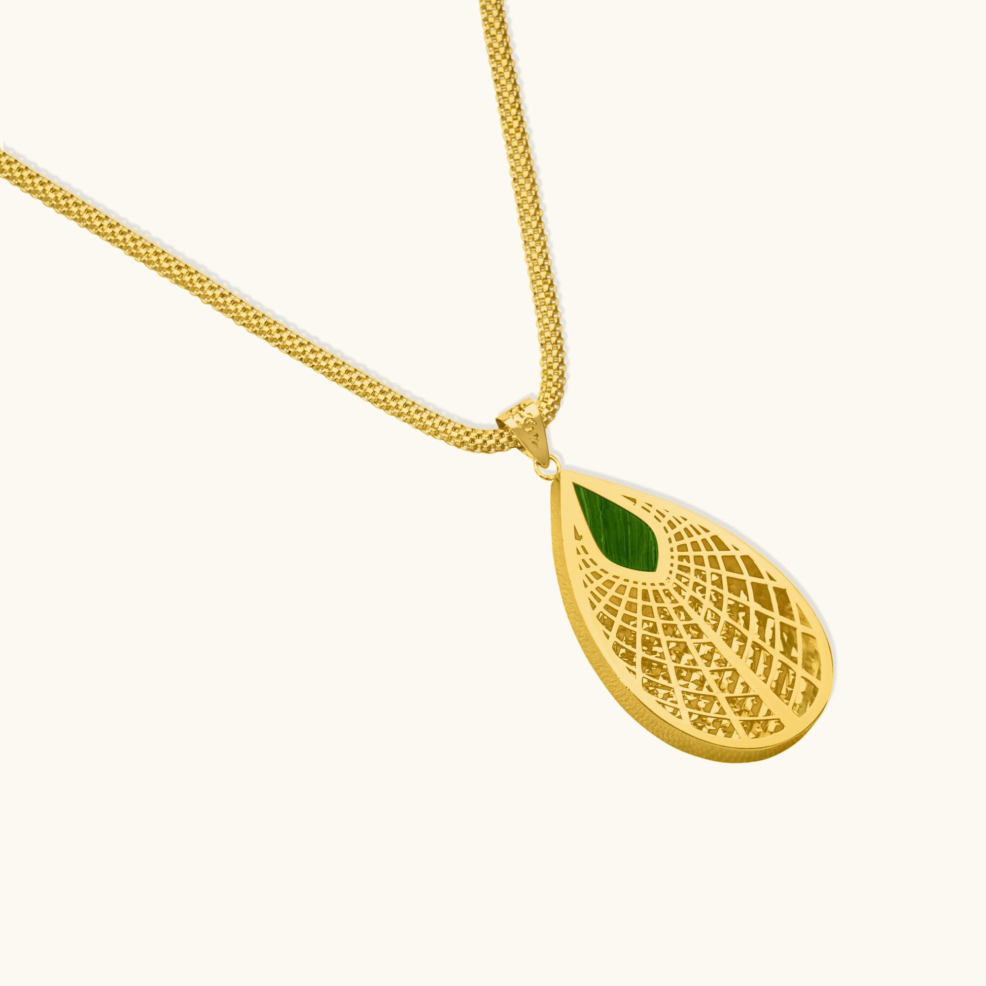 Golden Leaf Pendant with Malachite – Handcrafted 14K Solid Gold Fine Jewelry In New Condition For Sale In Patchogue, NY