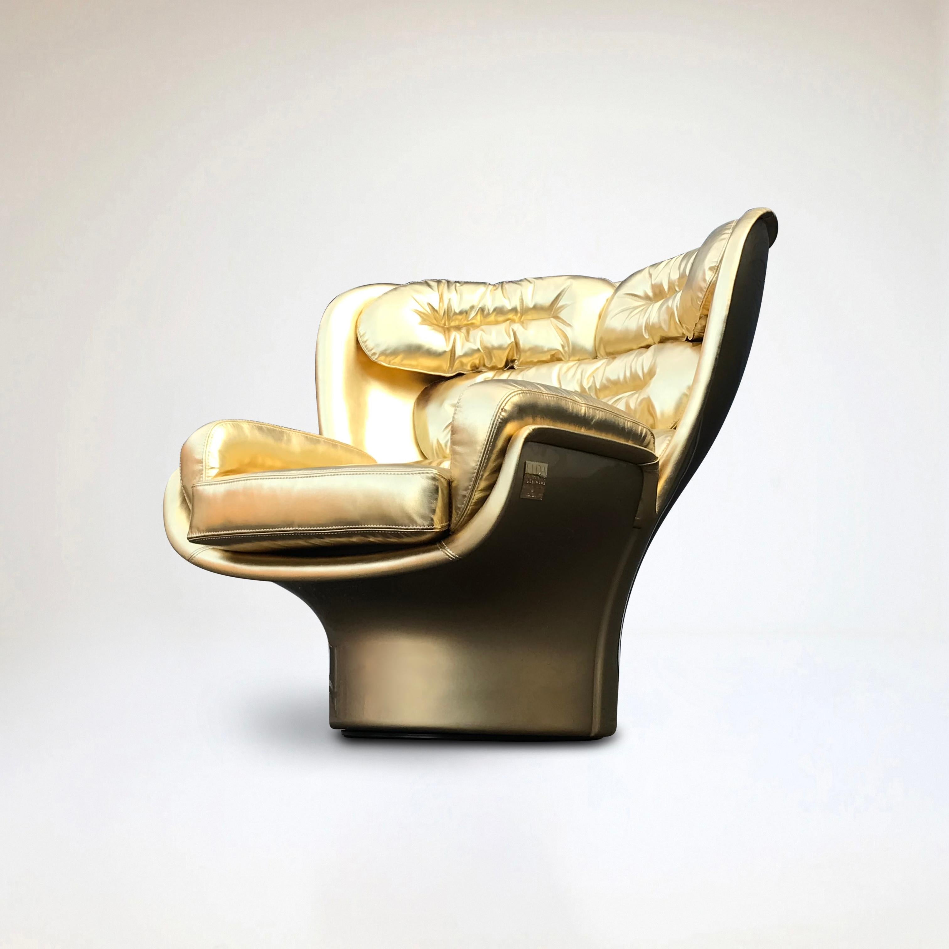 Metal Golden Limited Edition Elda Chair by Joe Colombo for Longhi Italy no. 7/20 For Sale