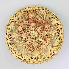 Golden lion head brooch Marguerite de Valois