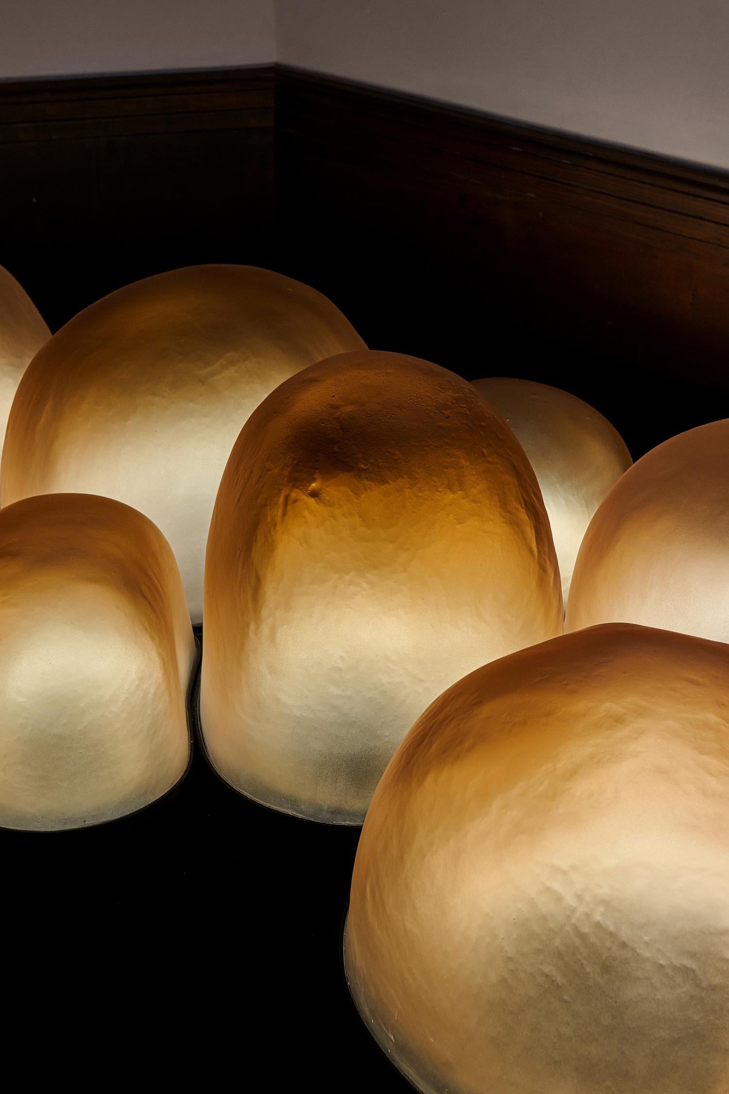 XXIe siècle et contemporain Golden Magma Large par EWE Studio en vente