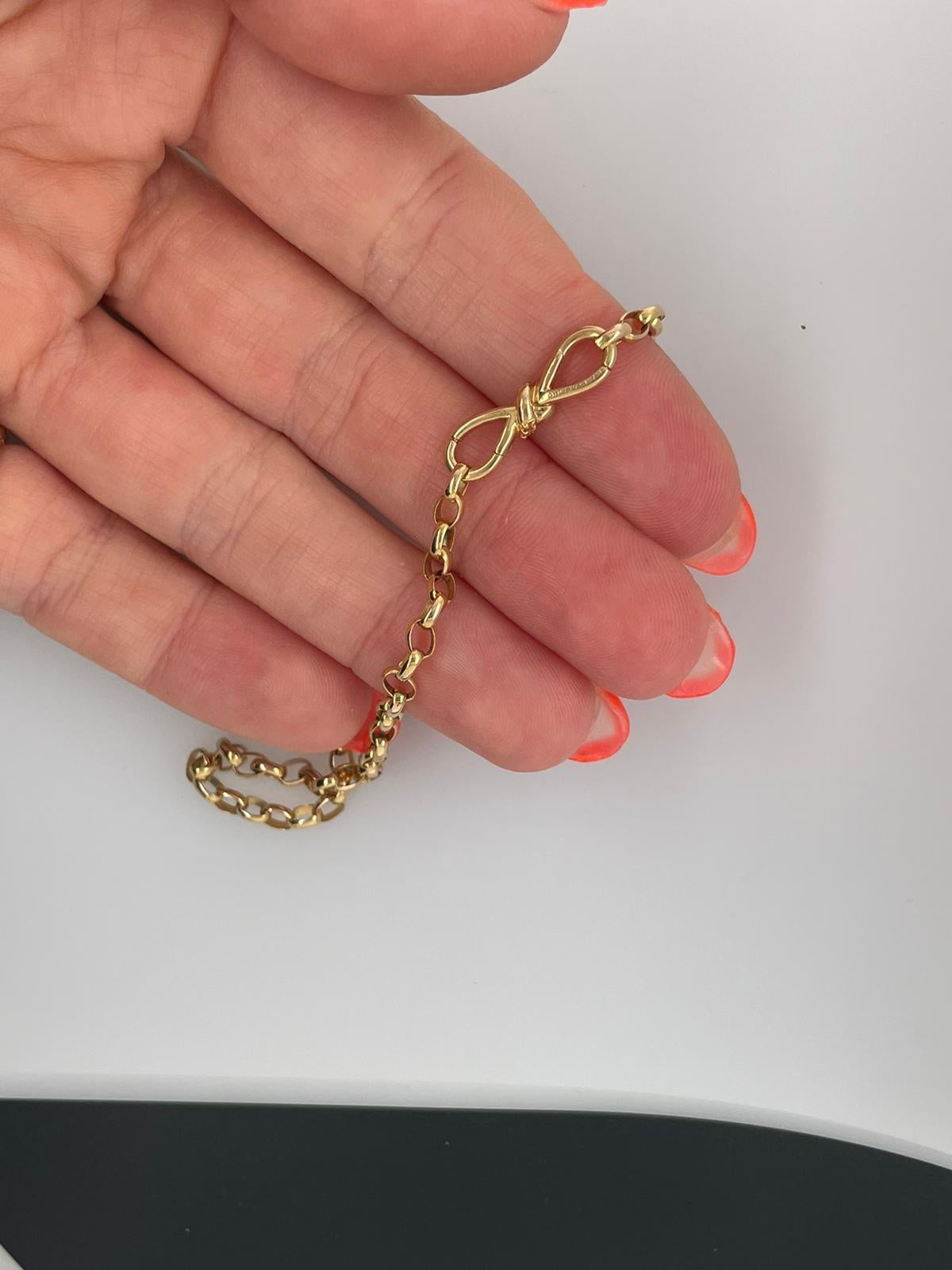 Golden Mandarin Garnet Bow pendant enhancer clasp in 18ct yellow gold For Sale 4