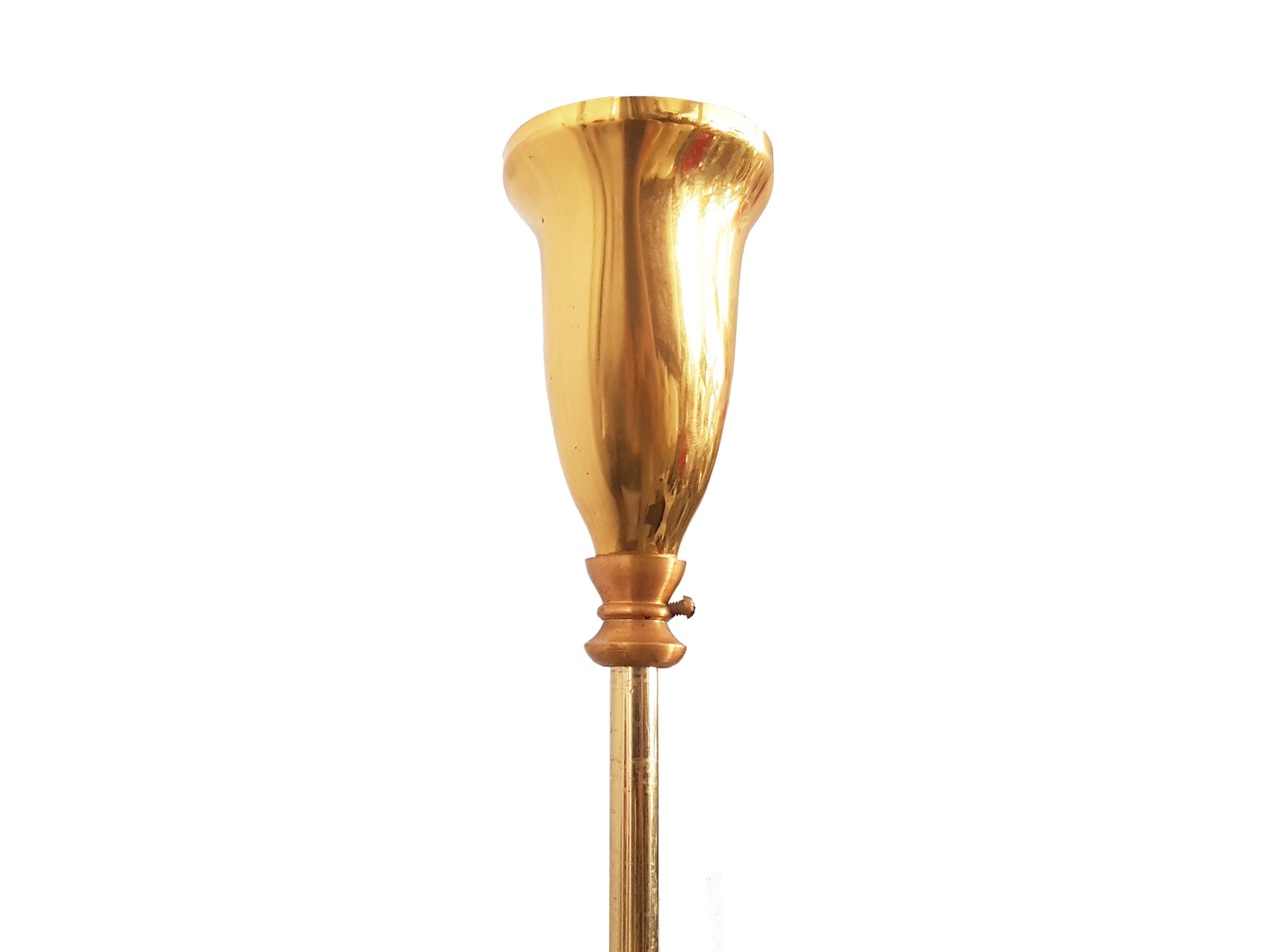 Lampe à suspension en métal doré et verre gravé des années 1960 d'Oscar Torlasco pour Lumi en vente 7