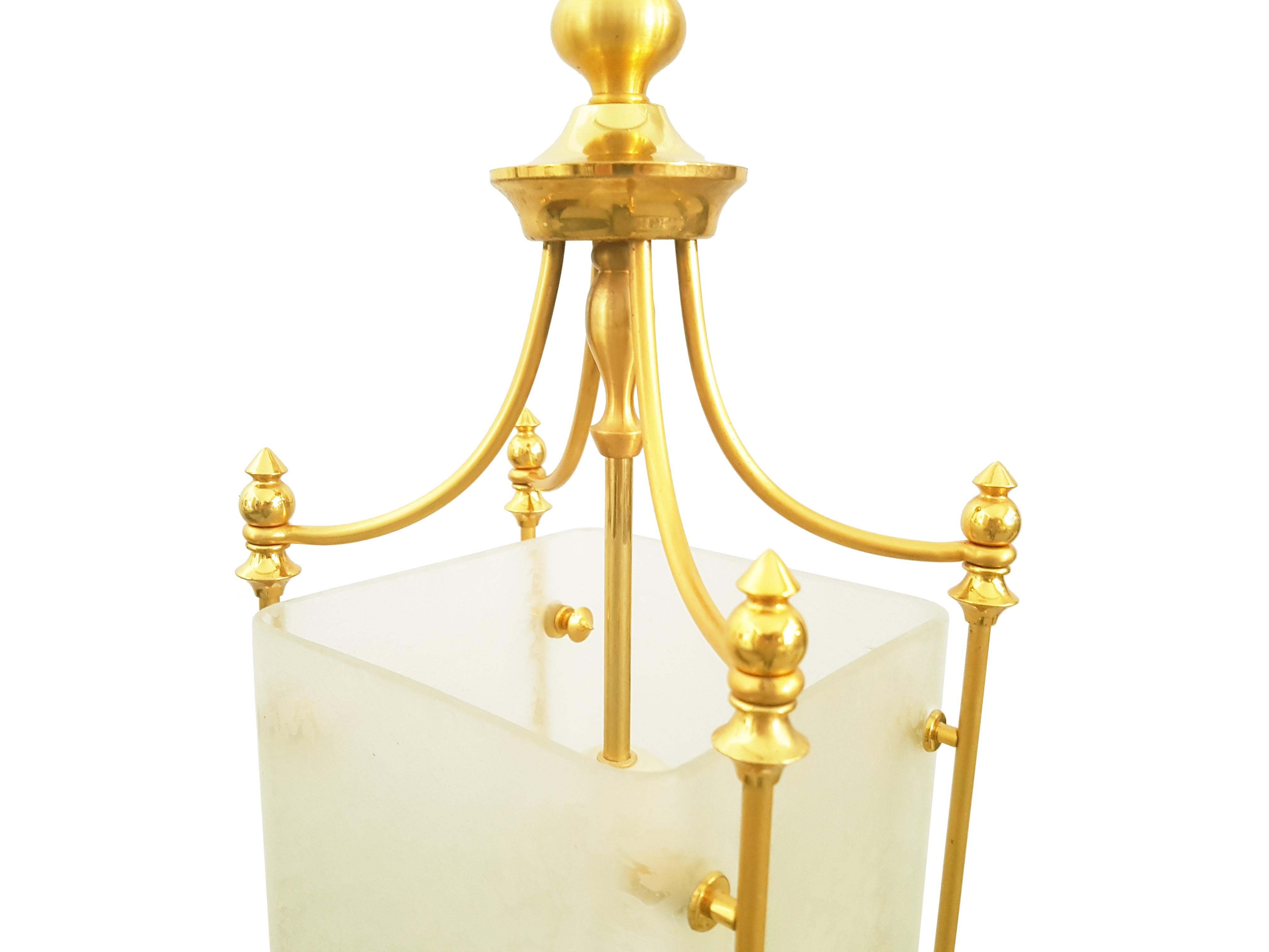Mid-Century Modern Lampe à suspension en métal doré et verre gravé des années 1960 d'Oscar Torlasco pour Lumi en vente