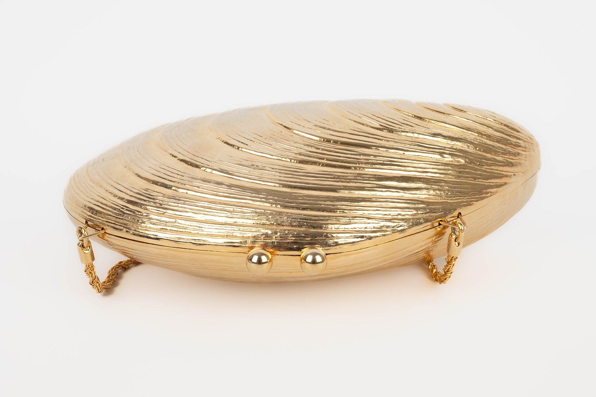 Beige Fortuna Golden Metal Seashell Bag