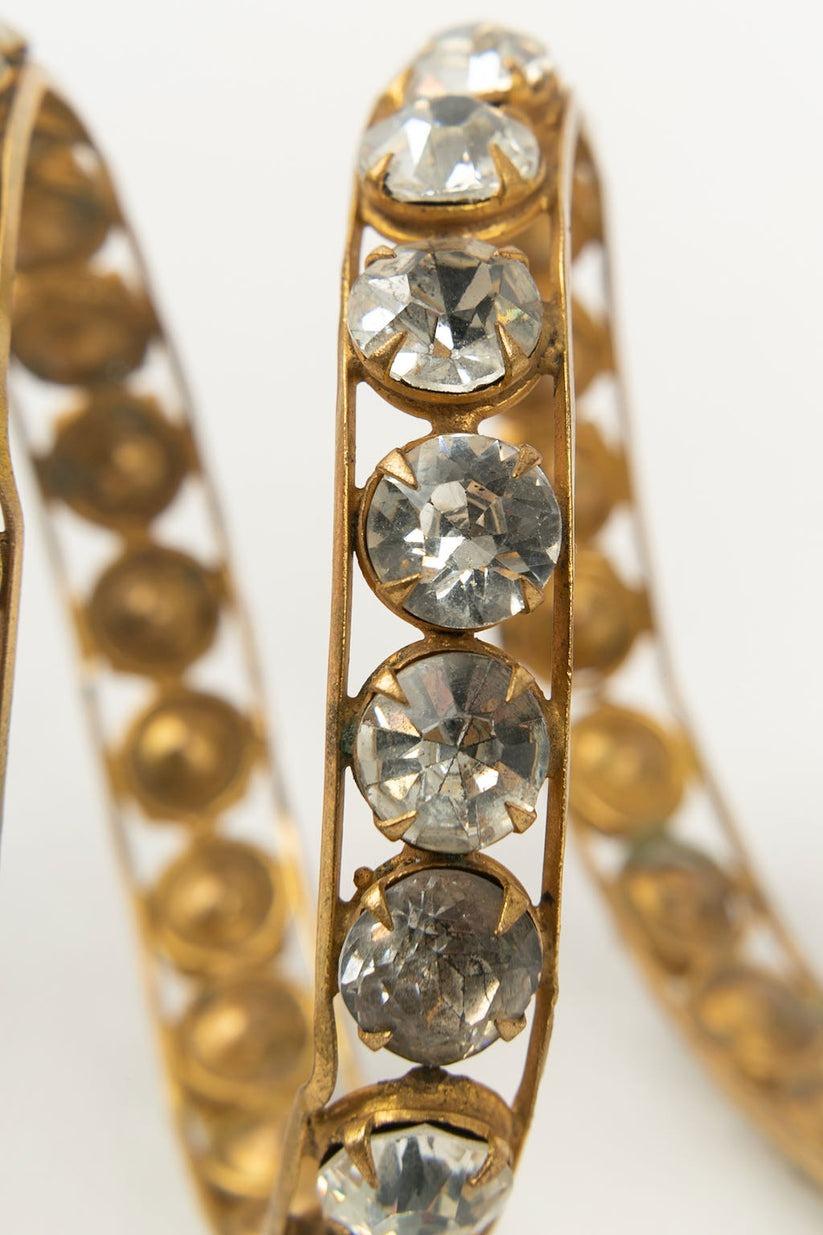 Women's Golden Metal Snake Bracelet Paved with Rhinestones, 1920s For Sale