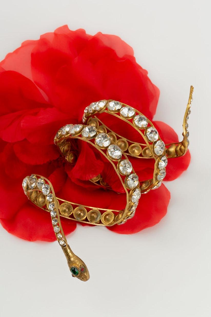 Golden Metal Snake Bracelet Paved with Rhinestones, 1920s For Sale 4