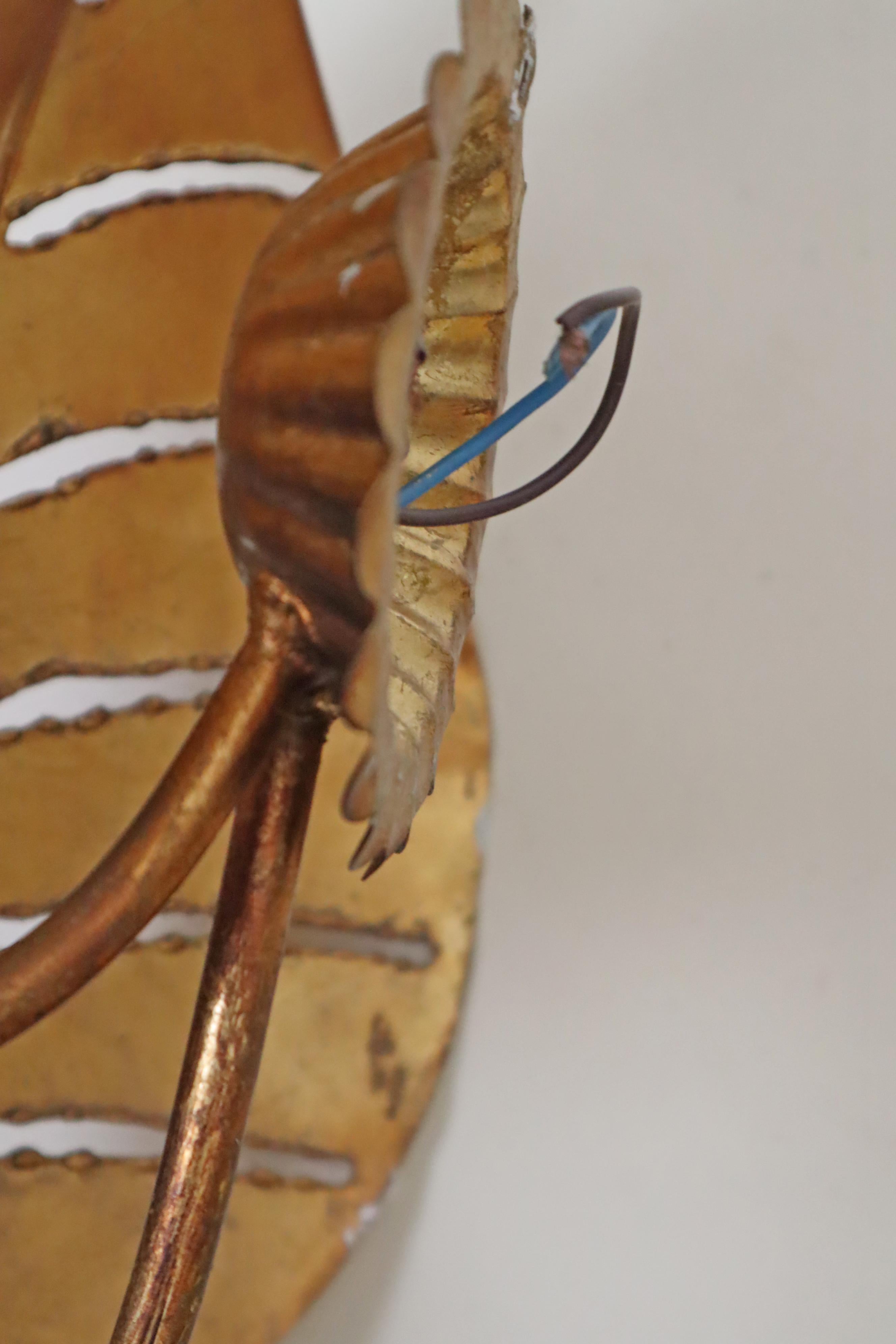 Hollywood Regency Lampada da parete Monstera dorata con doppia foglia, Maison Jansen, Francia in vendita