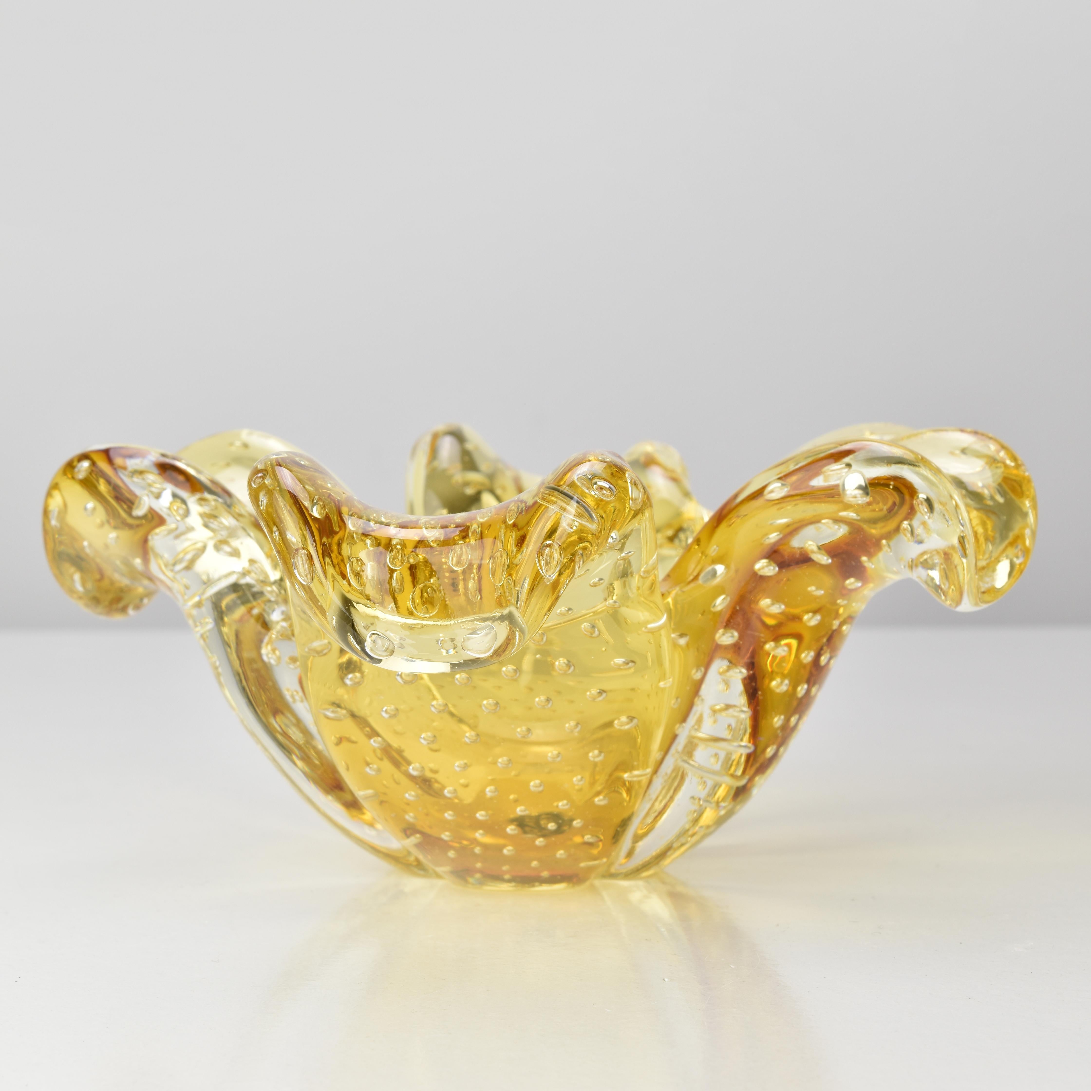 Italiano Ciotola a trifoglio Bullicante di Murano dorata di Scarpa & Schiavon, anni '50 in vendita