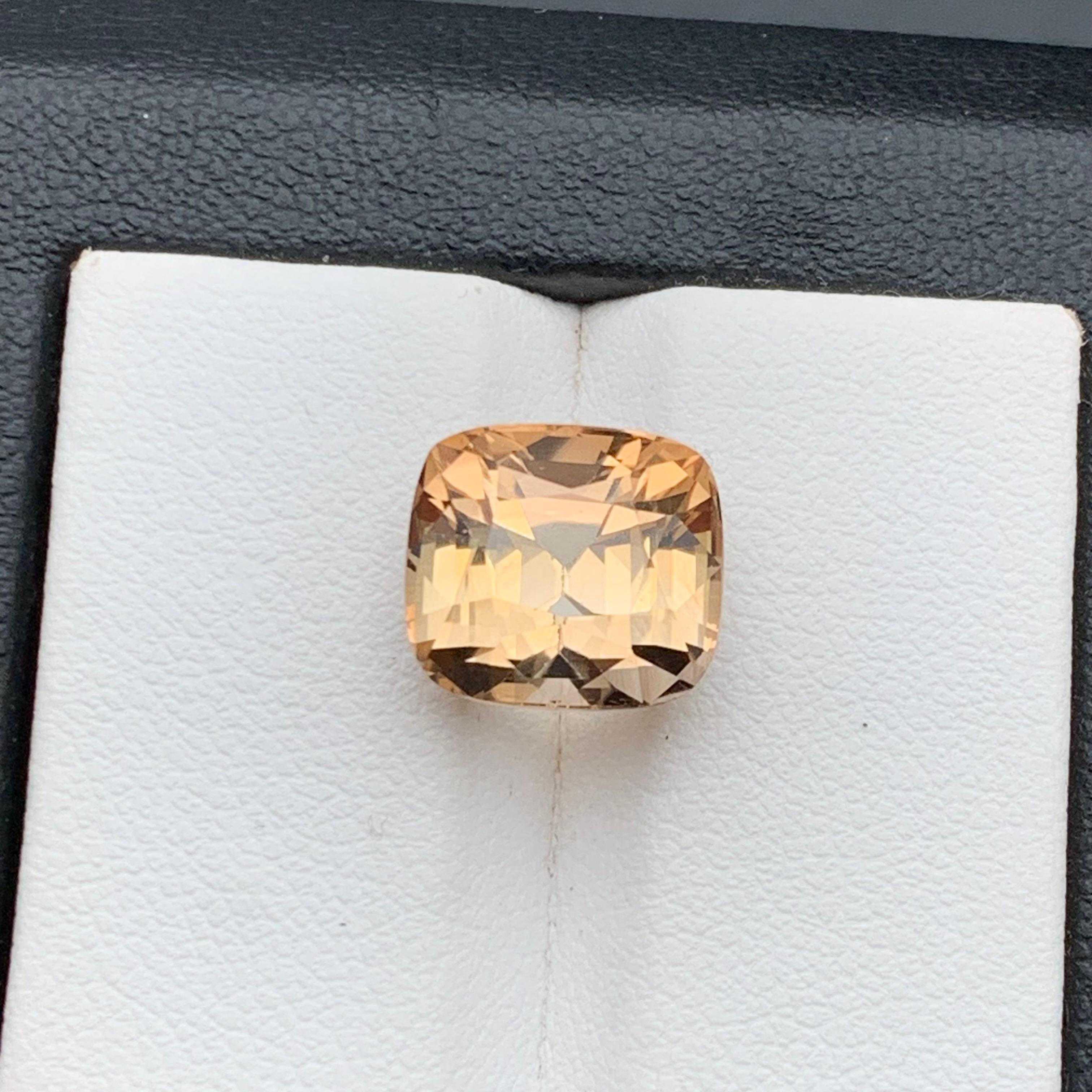 Golden Natural Topaz Ring, Necklace Pendant Loose Gemstone 7.35 Ct Cushion Cut For Sale 11