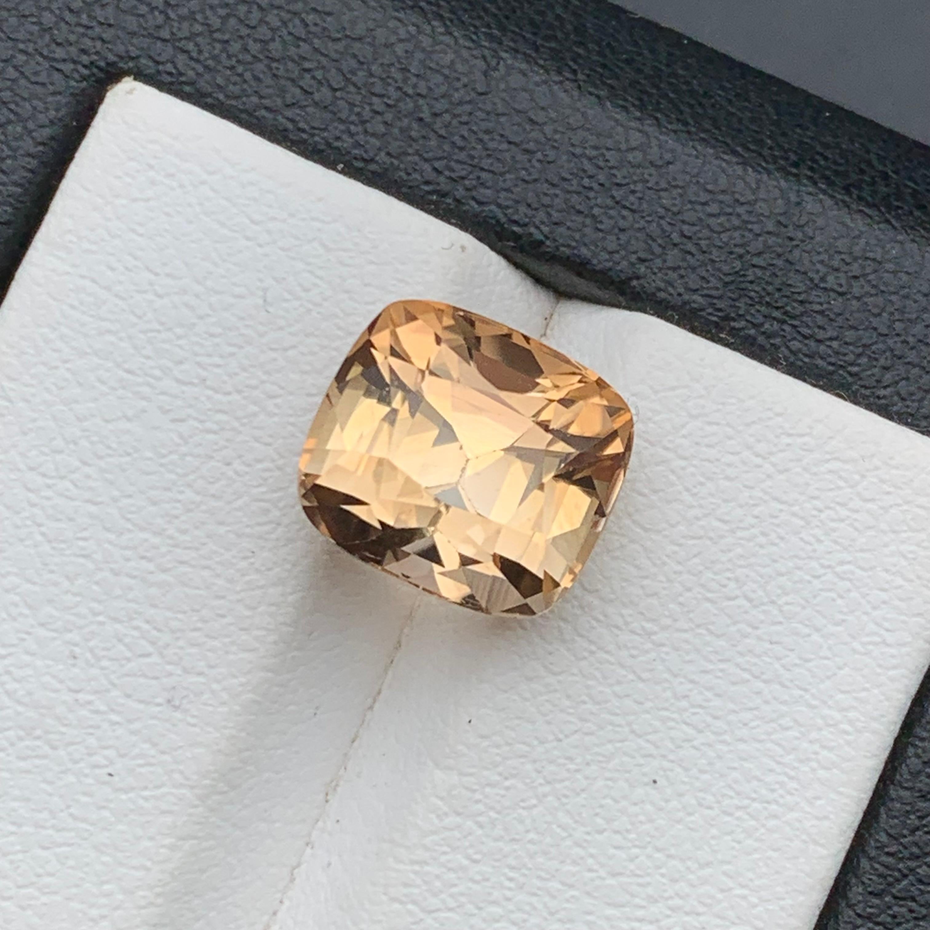 Golden Natural Topaz Ring, Necklace Pendant Loose Gemstone 7.35 Ct Cushion Cut For Sale 12