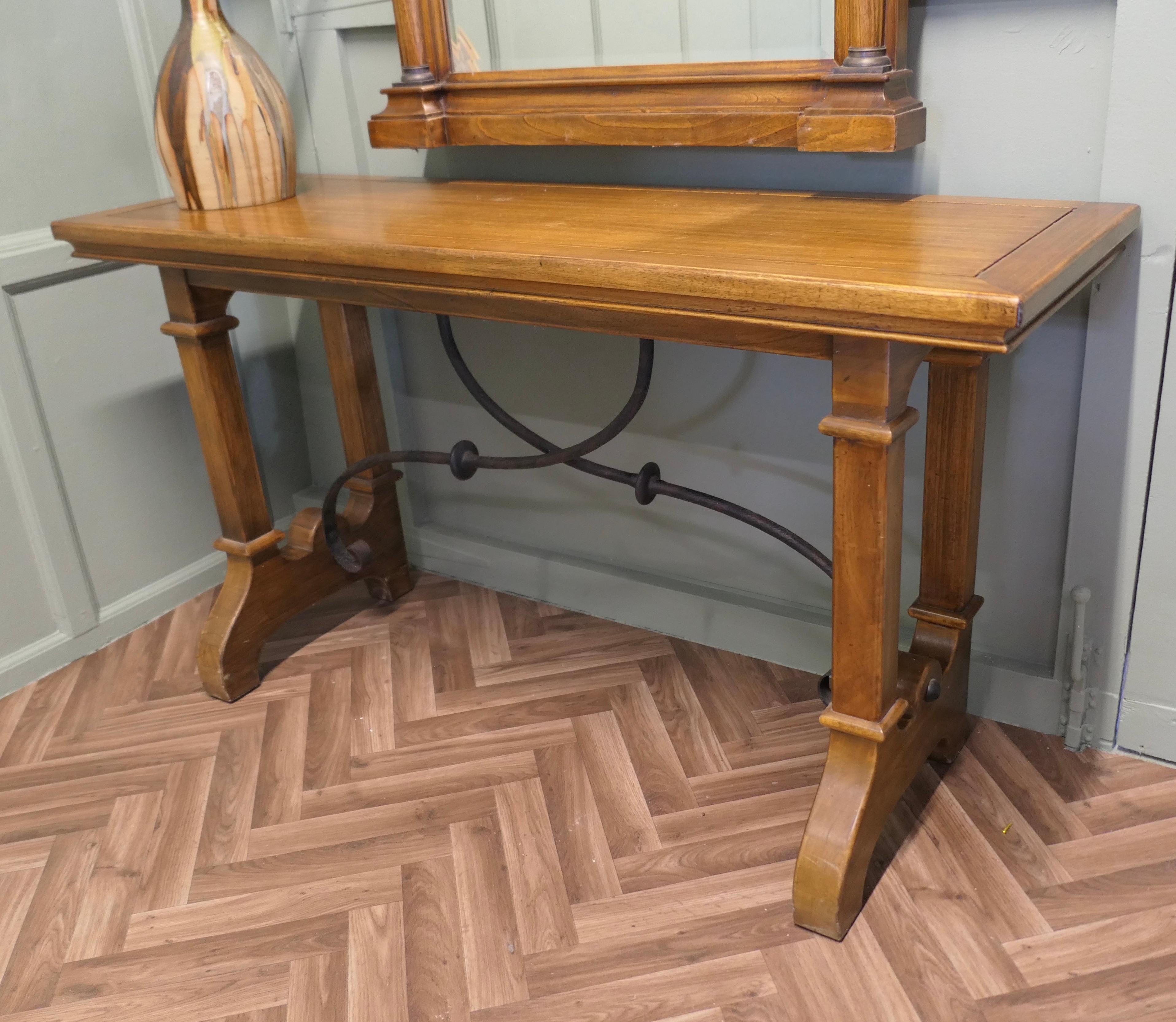 Golden Oak Arts and Crafts Console and Mirror For Sale 1