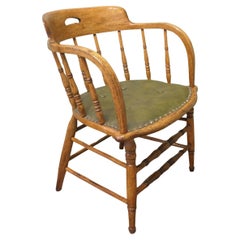 Golden Oak Smokers Bow Office or Desk Chair  This is a very attractive piece