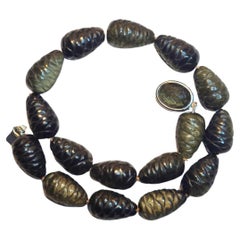 Collana di ossidiana dorata