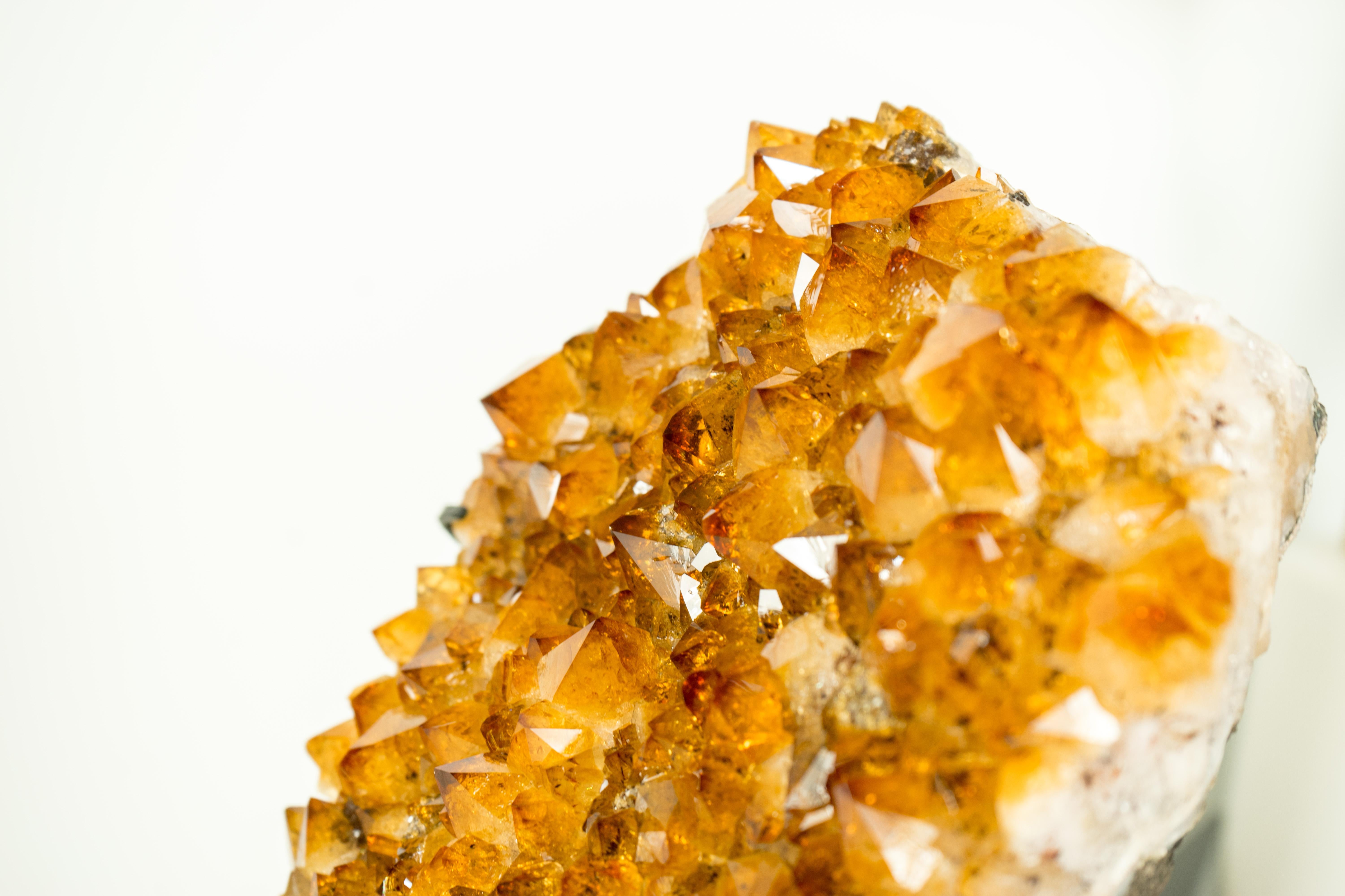 Golden Orange Citrine Cluster with Custom Display Stand, AAA-Grade In New Condition For Sale In Ametista Do Sul, BR