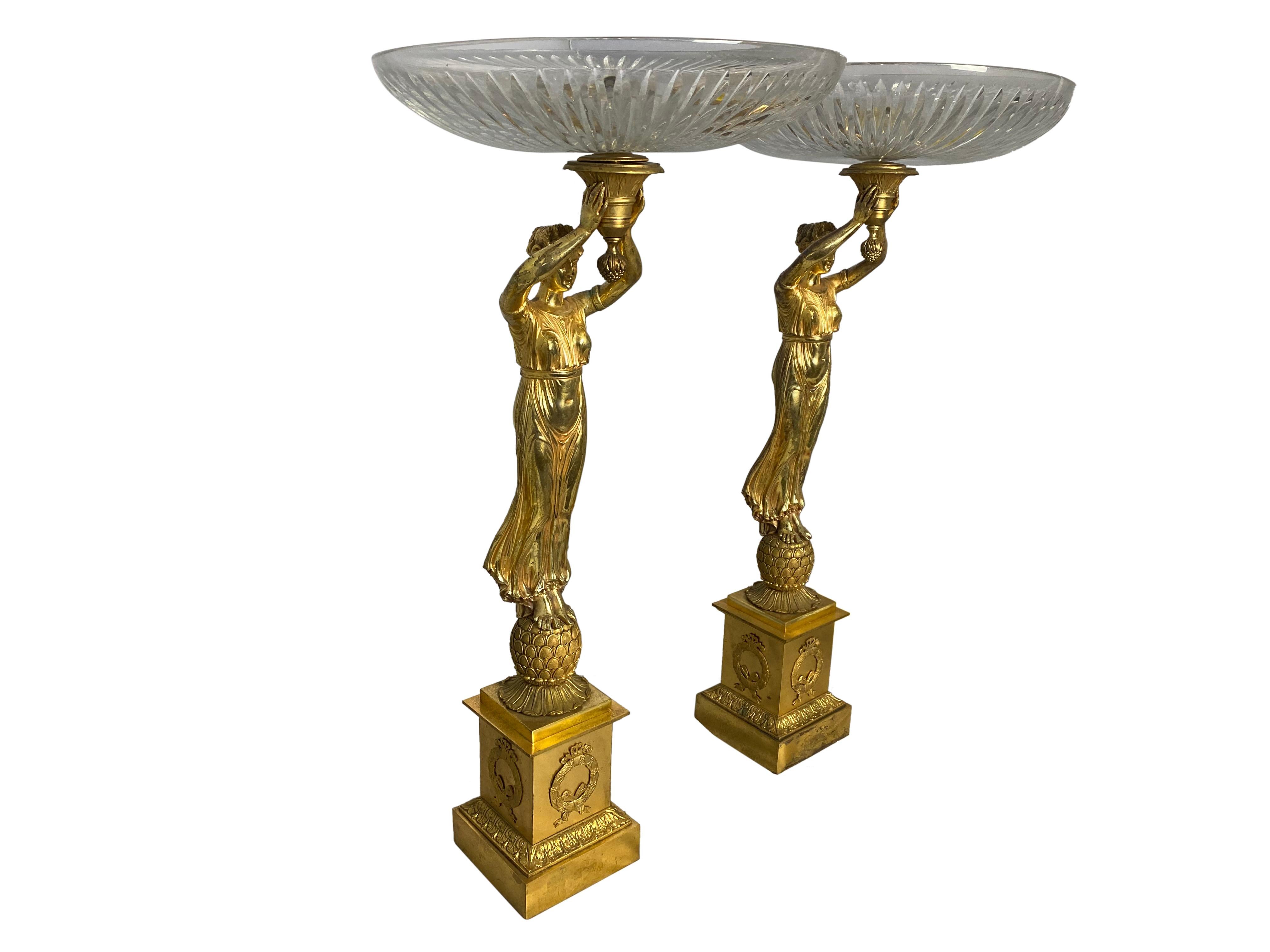 Golden Pair of Allegorical Tazzas, 20th Century For Sale 1