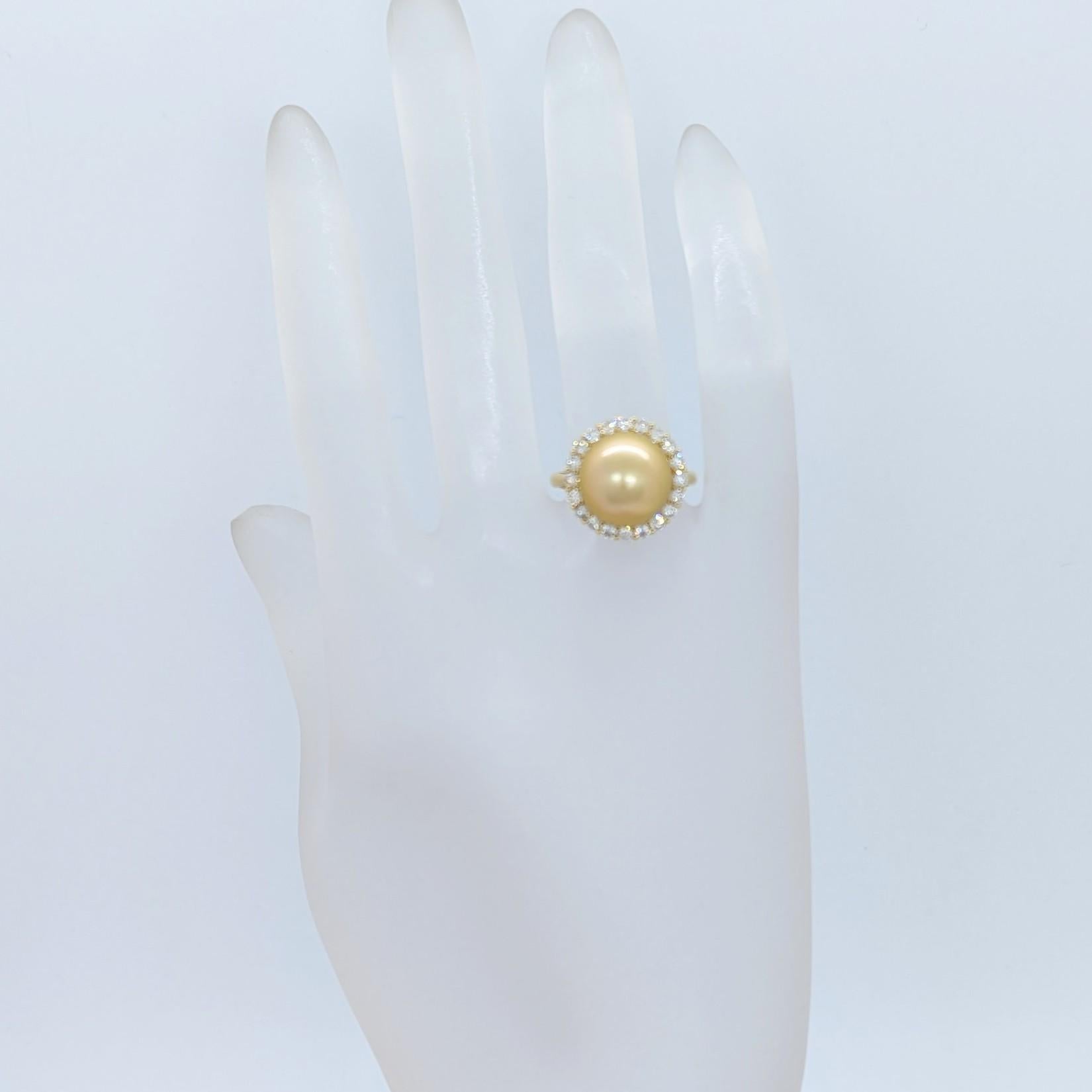 Taille ronde Bague en or jaune 18 carats, perles d'or et diamants blancs en vente