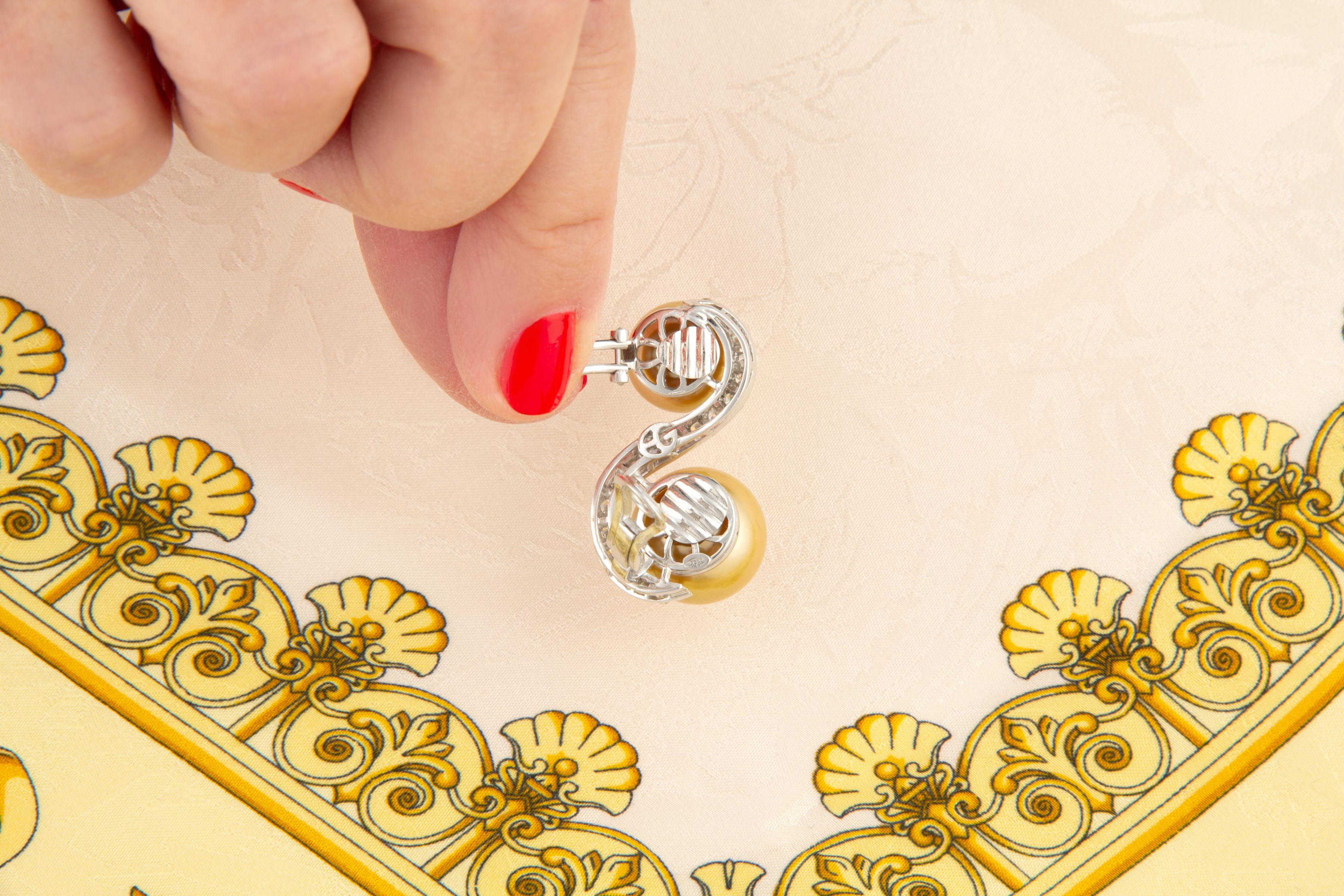 Golden Pearl Diamond Earrings Swirl Design by Ella Gafter In New Condition For Sale In New York, NY