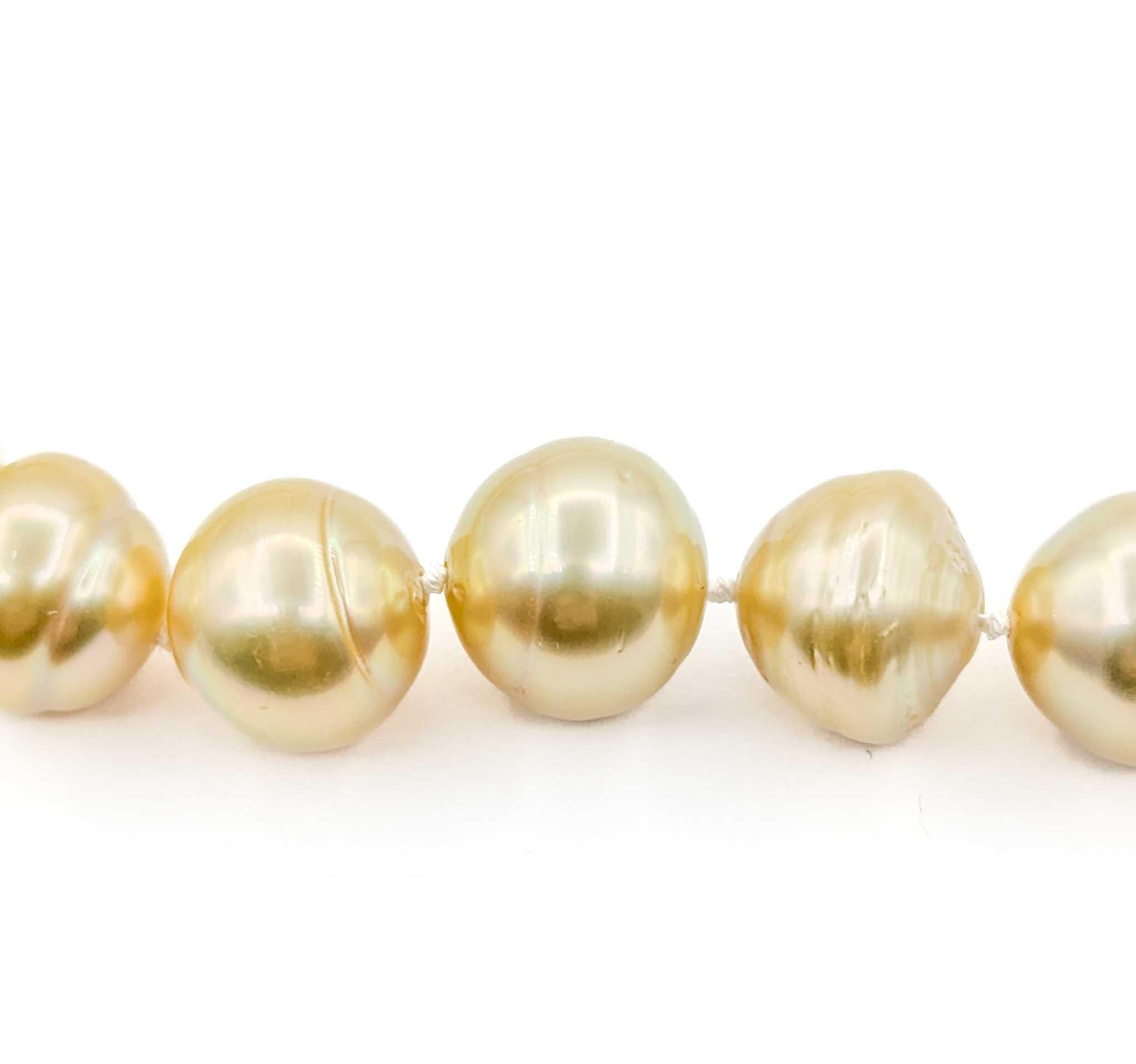 Women's Golden Pearl Necklace Strand in 14k Yellow Gold For Sale