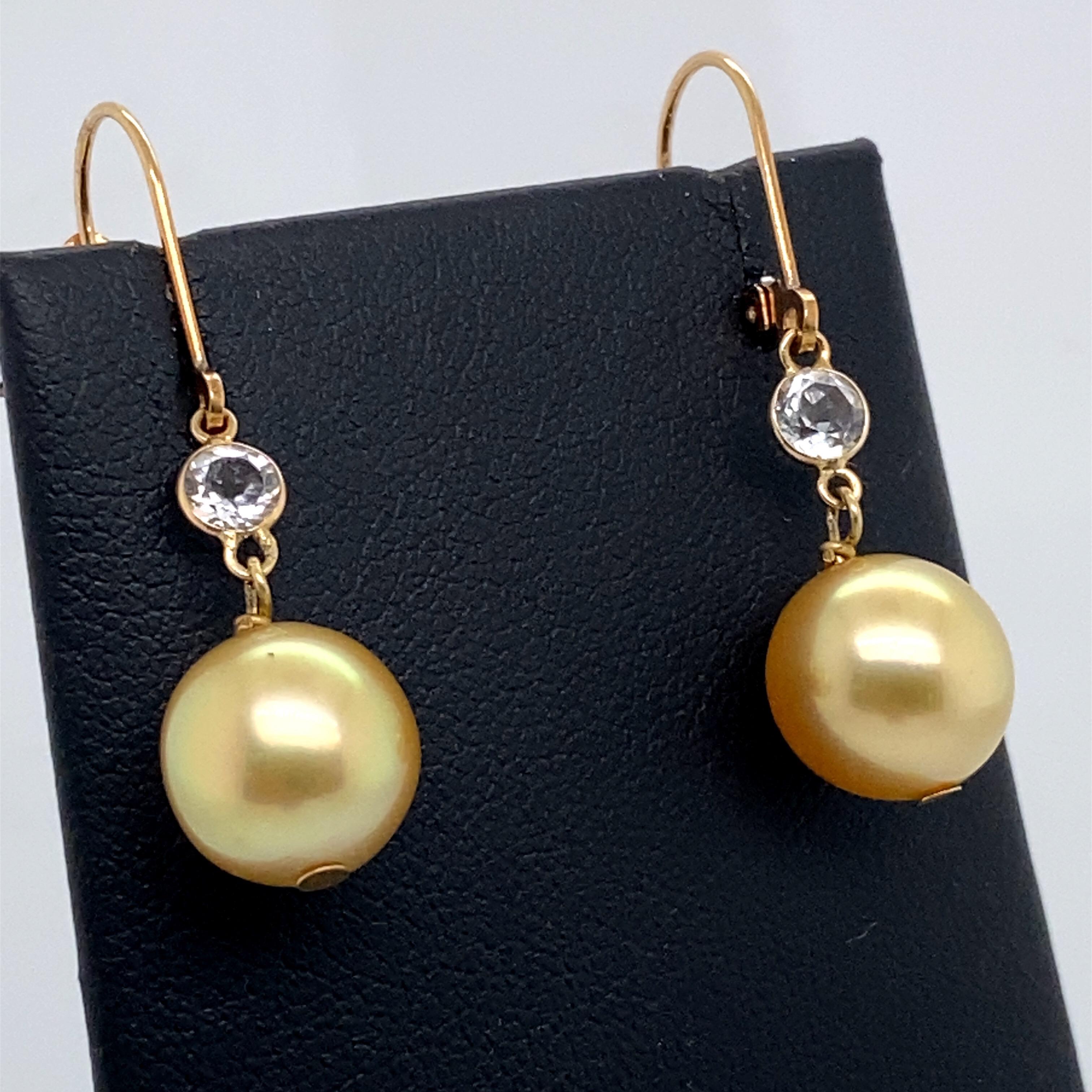 Contemporary HARBOR D. Golden Pearl and Semi Precious Gem Drop Earrings 14 Karat Yellow Gold