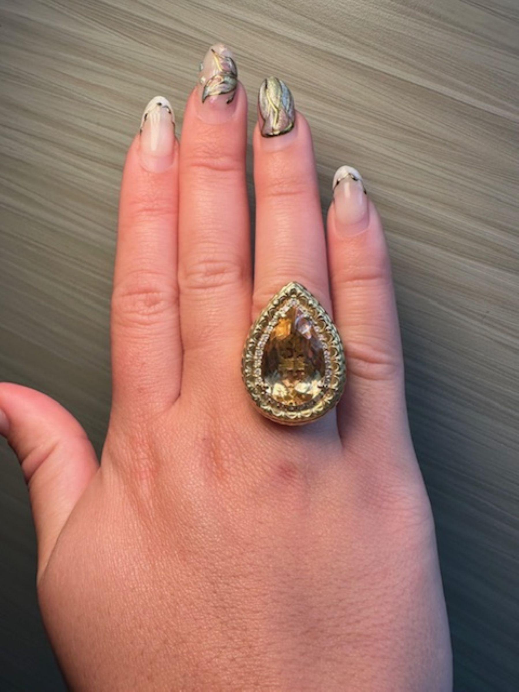 Golden Radiance - Bague en béryl jaune de 20,94ct avec 0,38ct de diamants en 18ky en vente 6