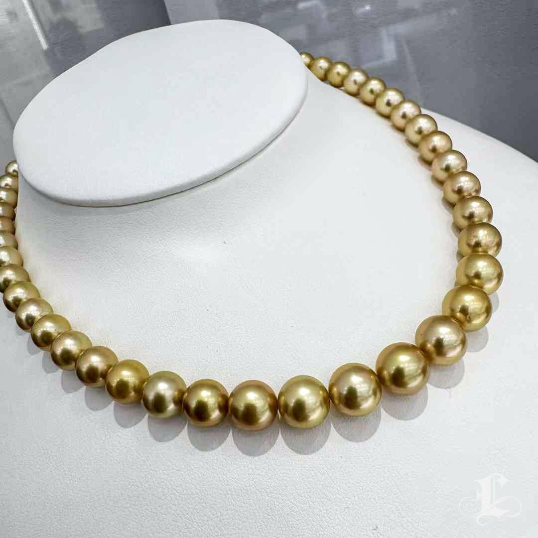 【Golden Radiance】GUILD-Certified Rich Golden South Sea Pearl Necklace For Sale 2