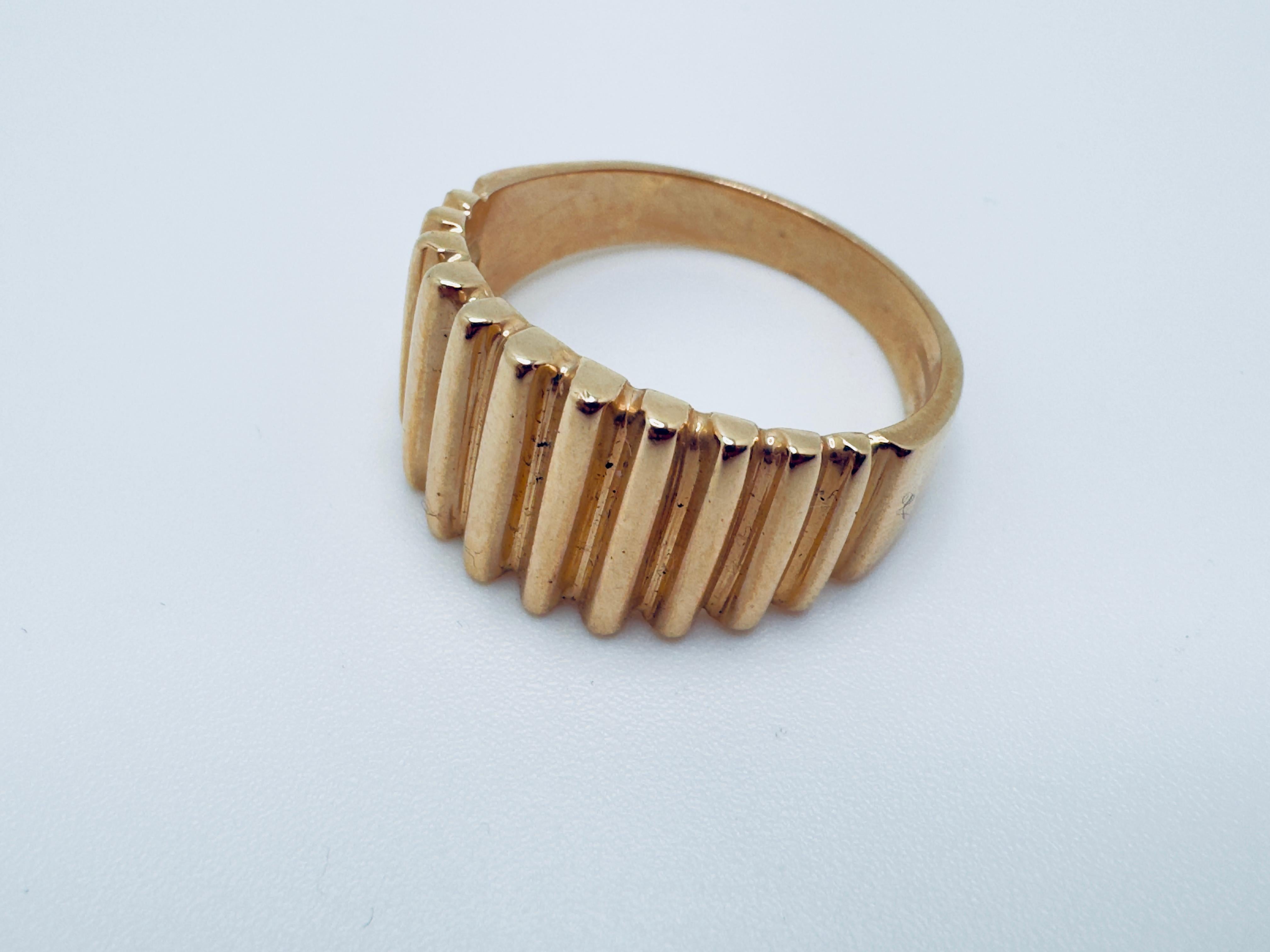 Goldene Jakobsmuschel Elegance Ring im Angebot 3