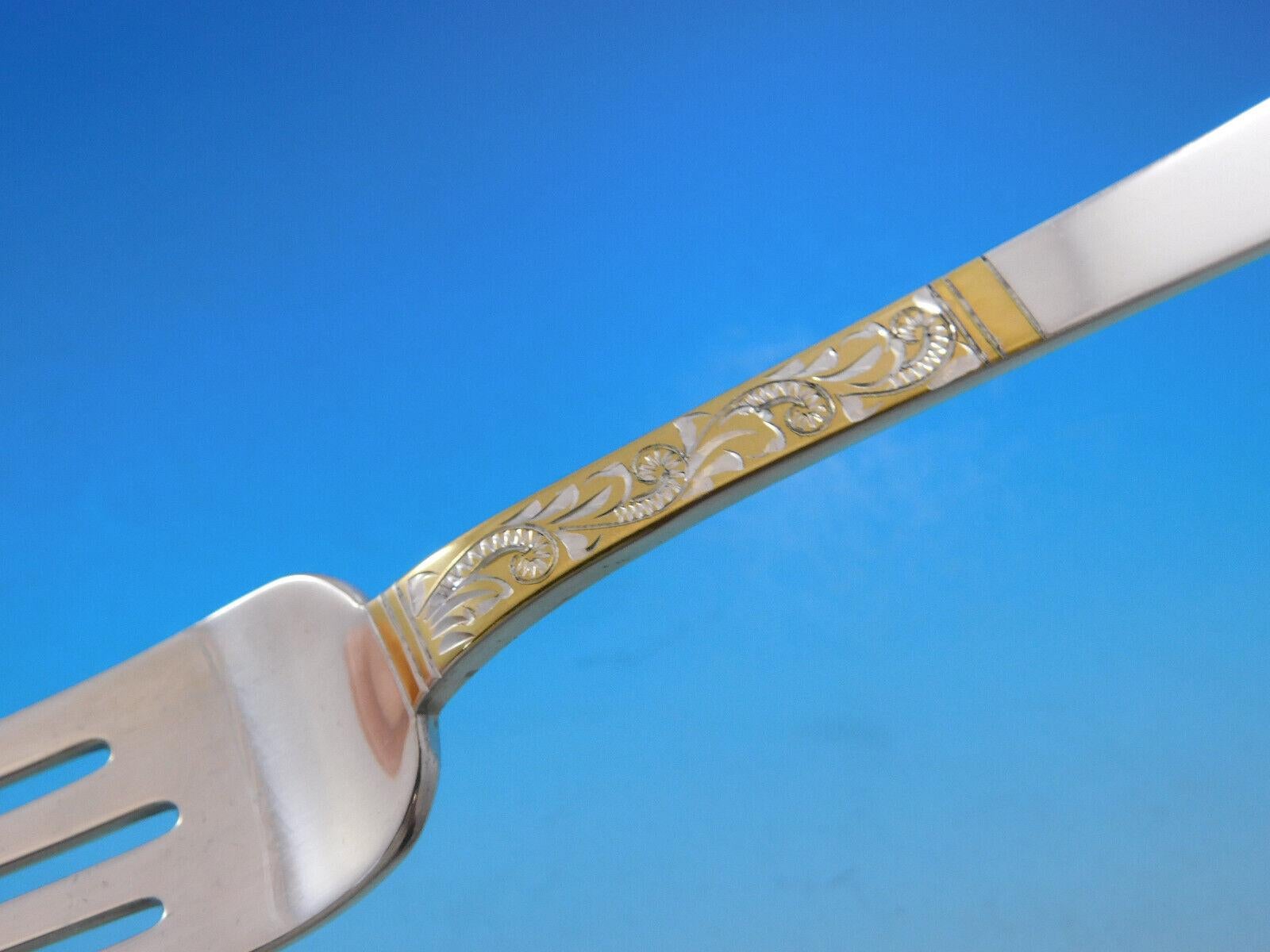 Service de couverts en argent sterling Golden Scroll de Gorham, taille standard, 38 pièces Excellent état - En vente à Big Bend, WI