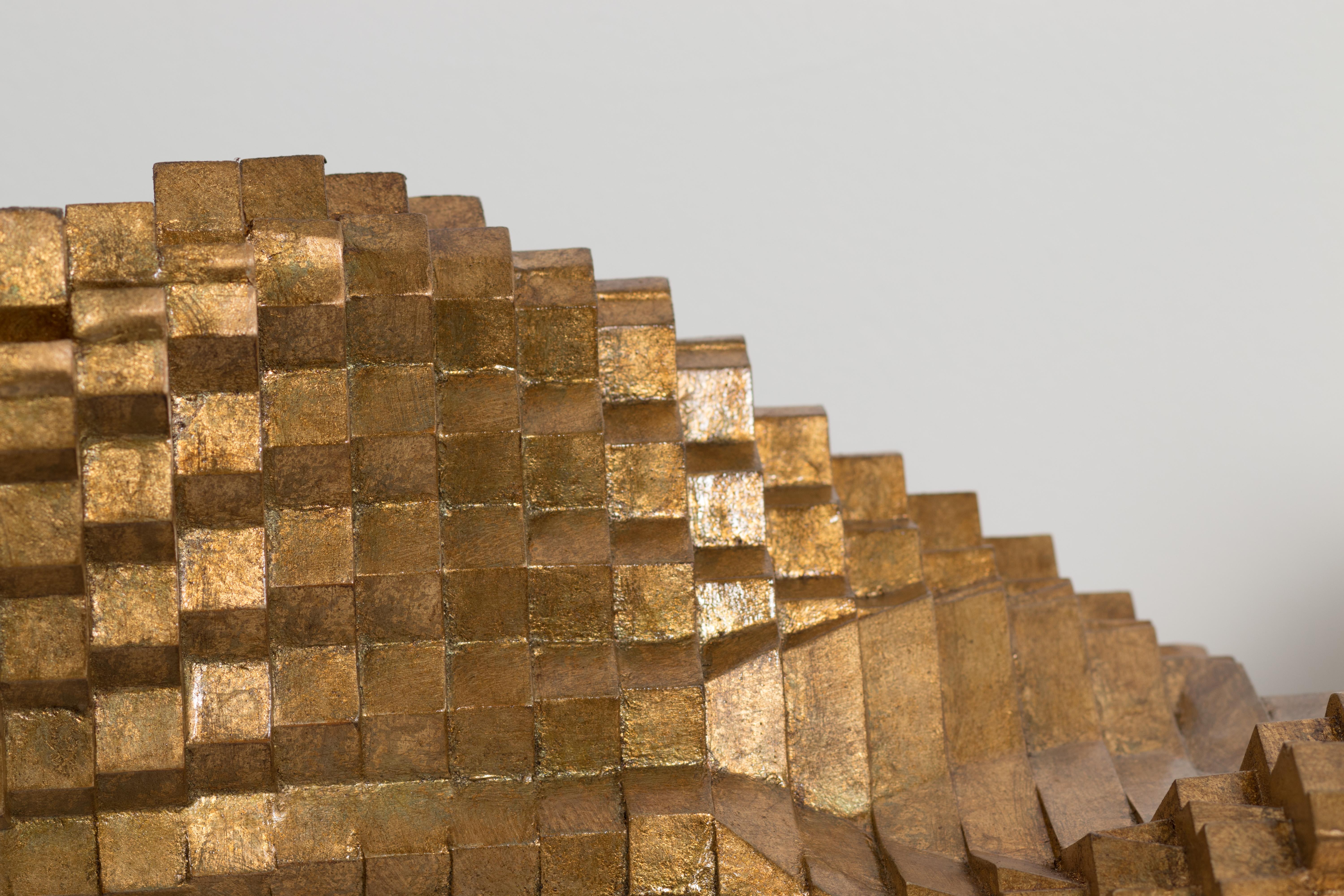 Golden Sculpture Brazilian Art Design 1