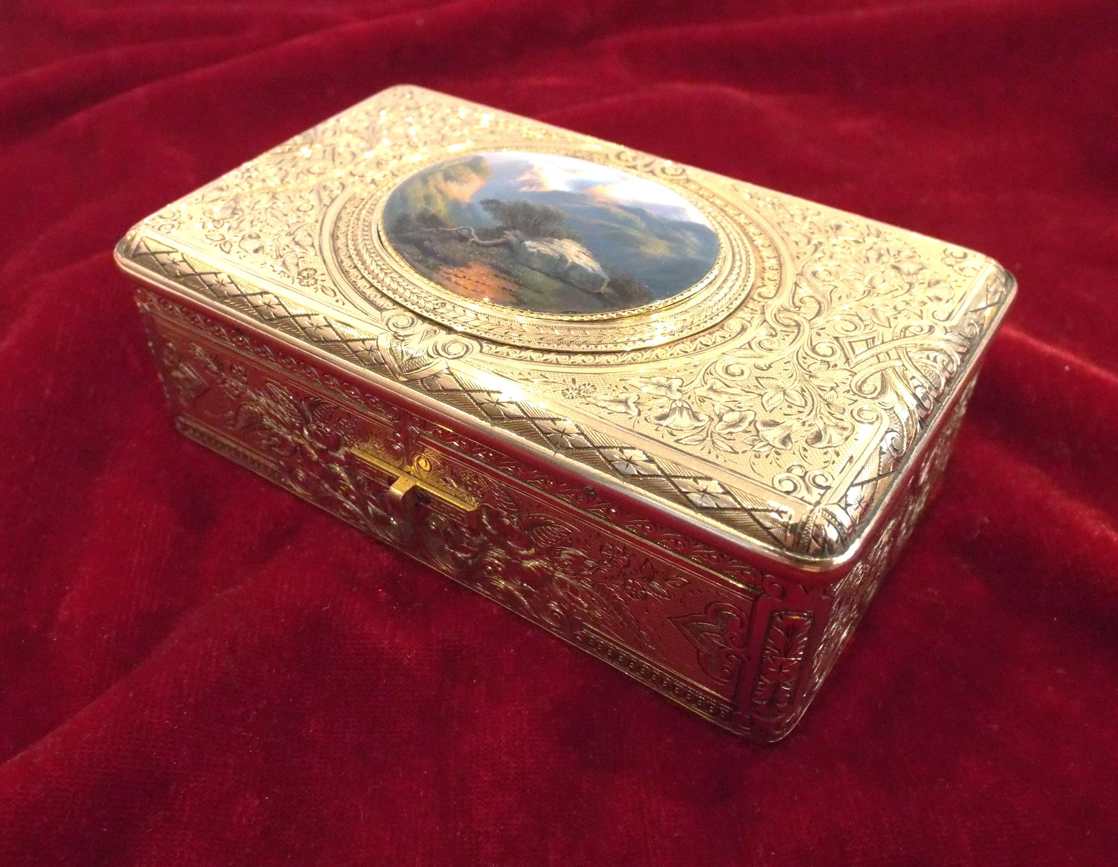 Golden Singing bird box by Charles Bruguier with enameled  lid For Sale 7