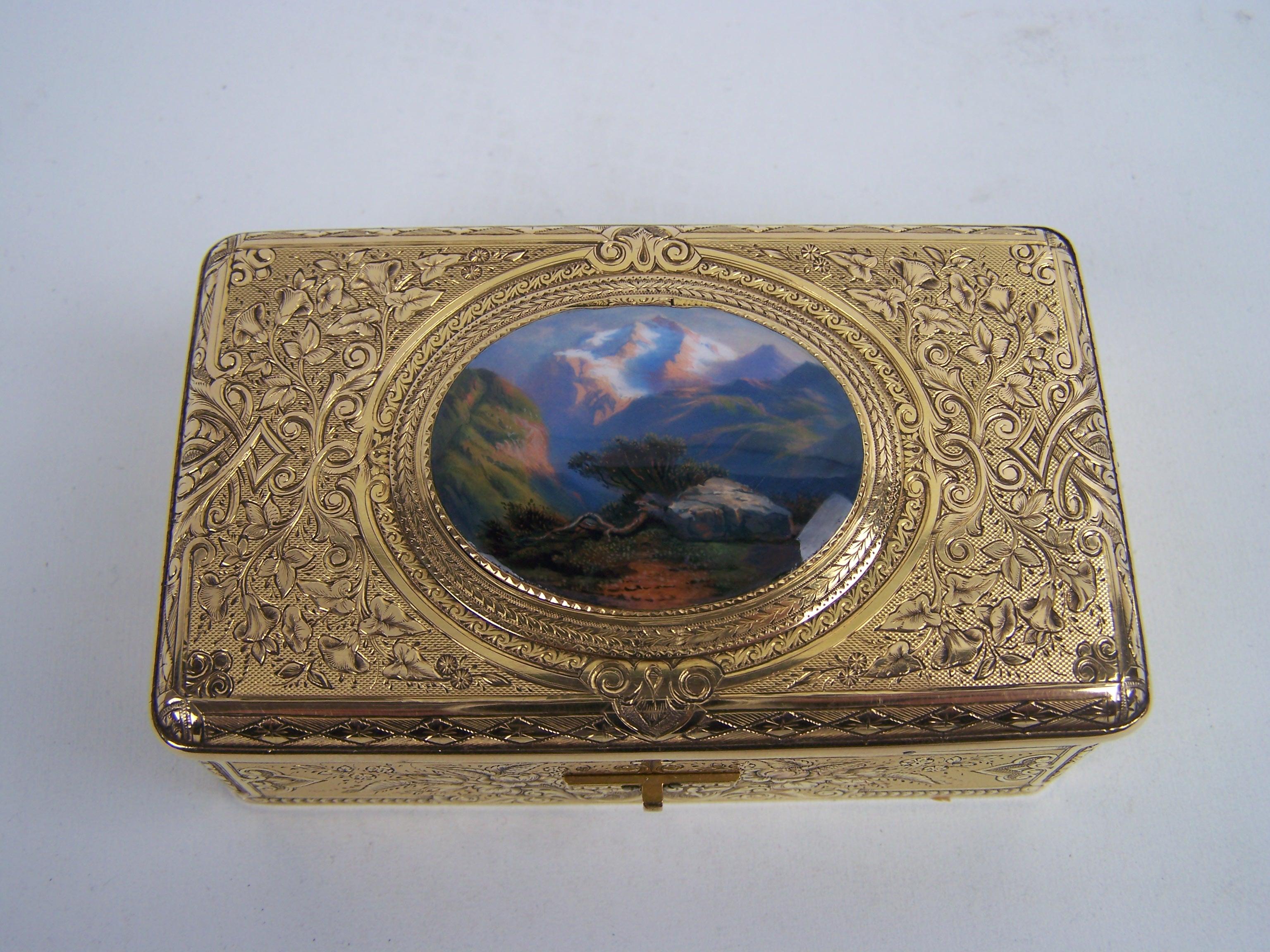 Late Victorian Golden Singing bird box by Charles Bruguier with enameled  lid For Sale