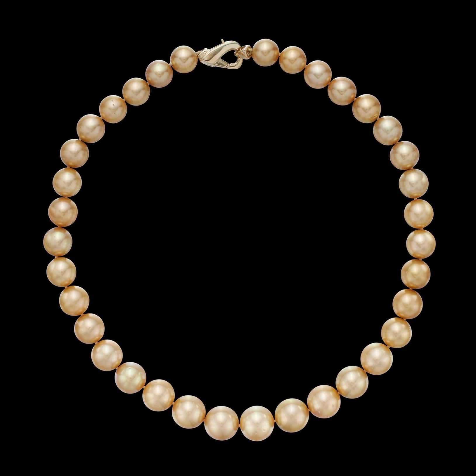 Round Cut Golden South Sea Cultured Pearl & 14k Gold Necklace For Sale