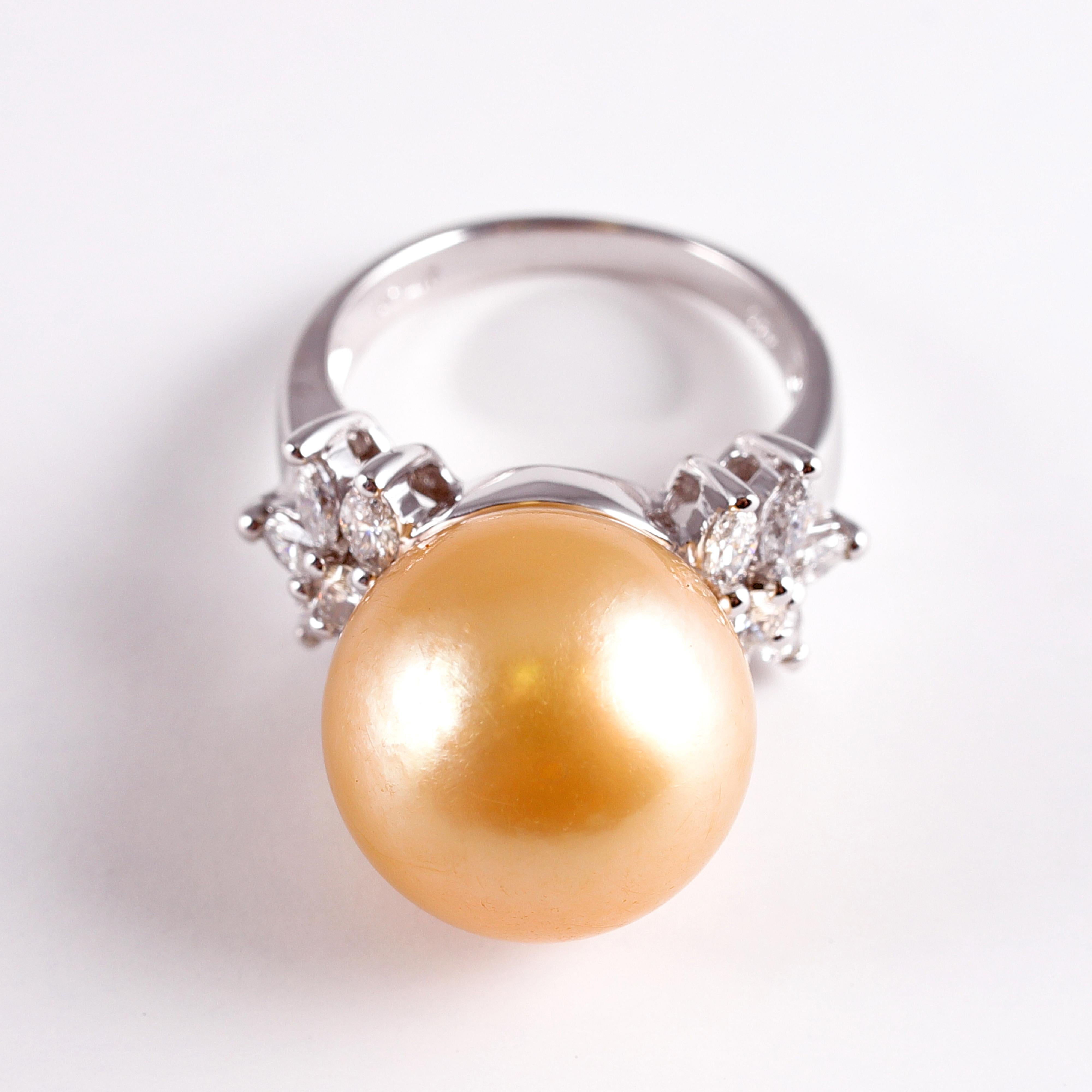 Golden South Sea Pearl and Diamond Ring In Good Condition In Dallas, TX
