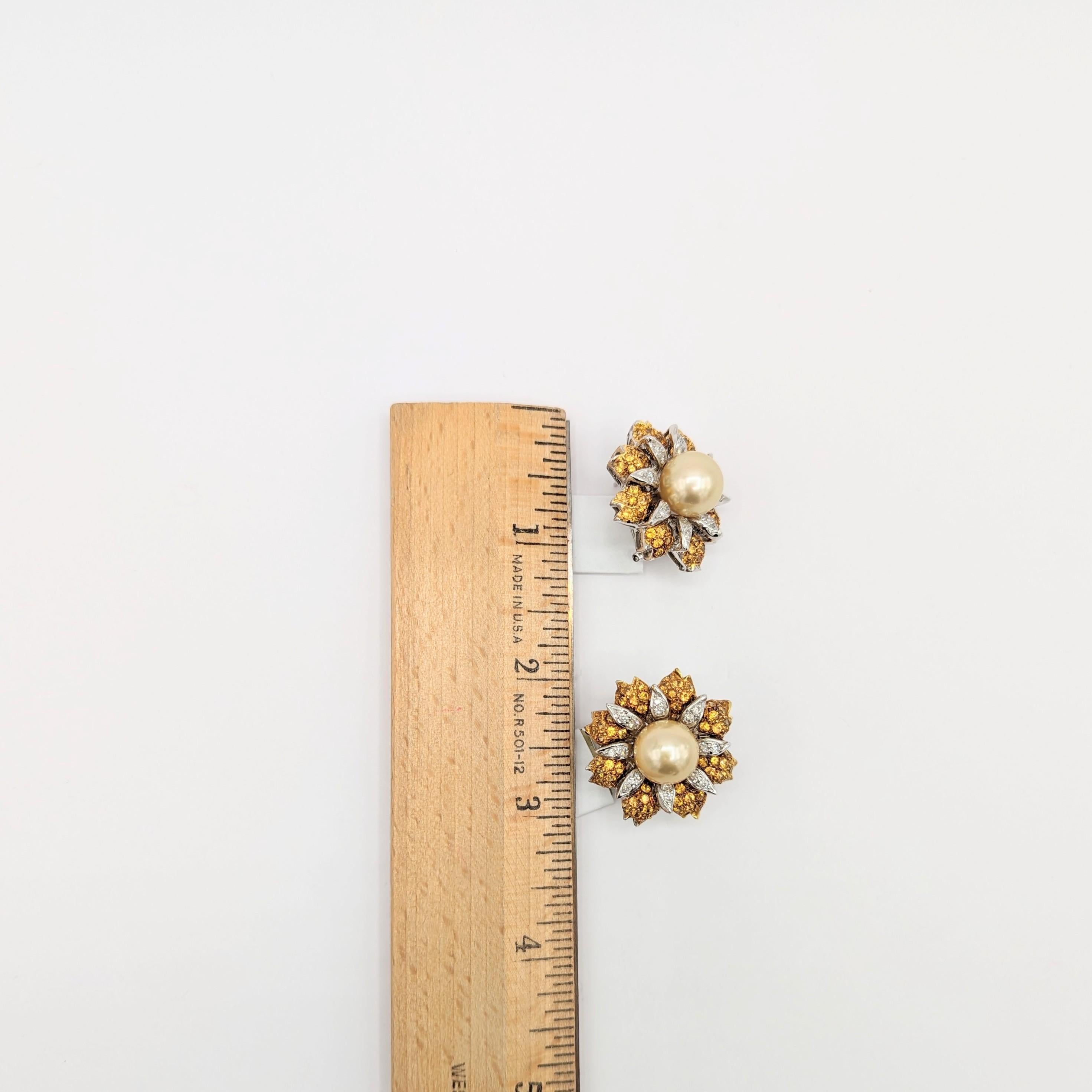 Goldene Blumenohrringe aus 18 Karat Gold mit Südseeperle, Citrin und weißen Diamanten für Damen oder Herren