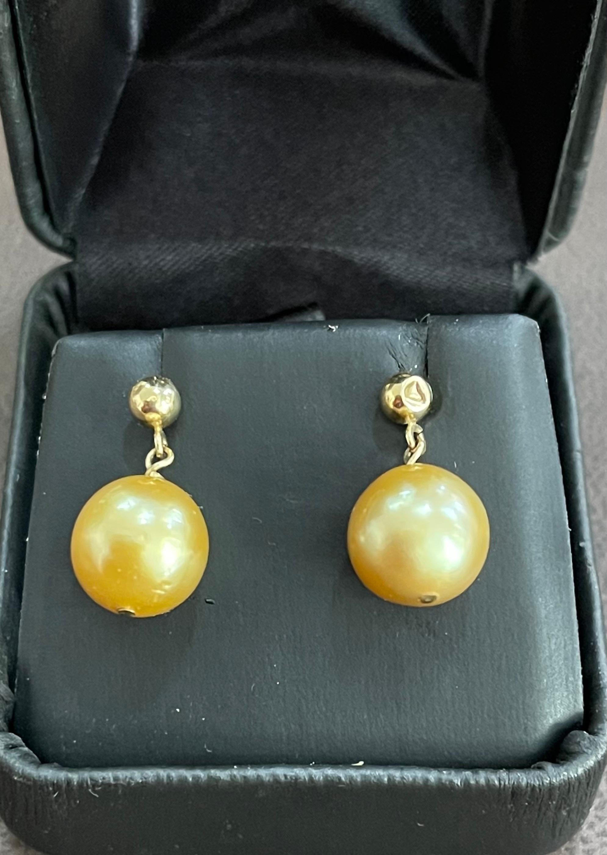 Golden South Sea Pearl Dangling Earrings 14 Karat Yellow Gold For Sale 2