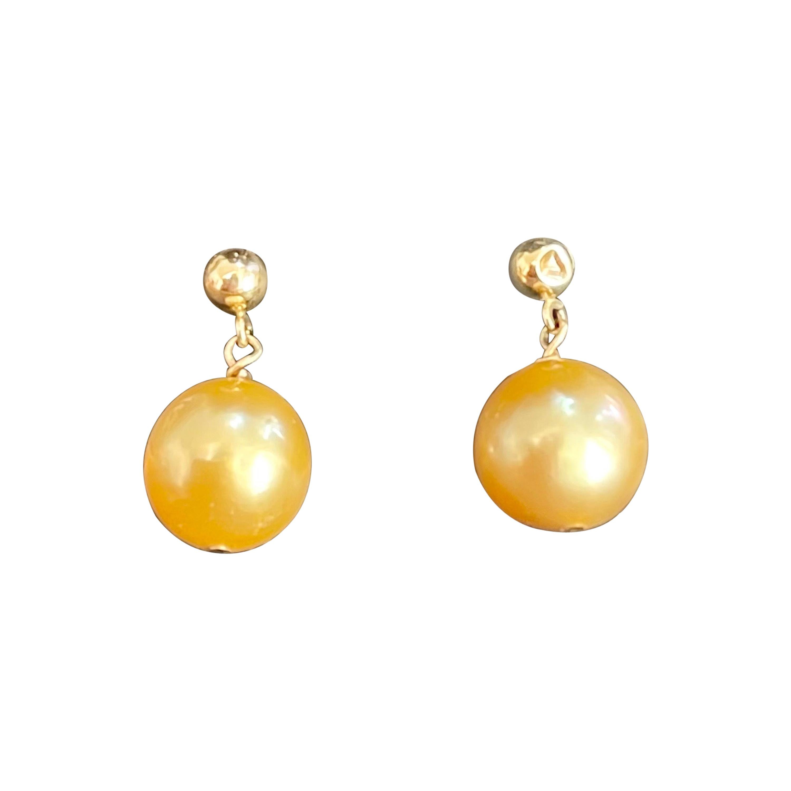 Golden South Sea Pearl Dangling Earrings 14 Karat Yellow Gold For Sale