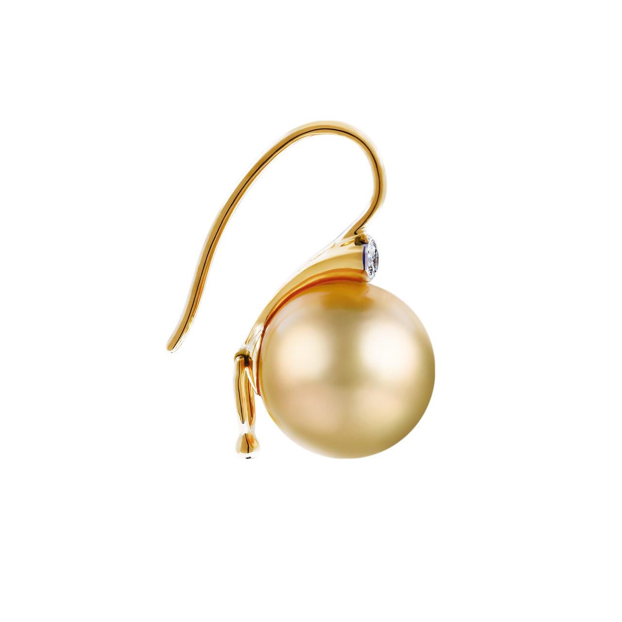 Round Cut Golden South Sea Pearl Diamond Dangle Earrings For Sale